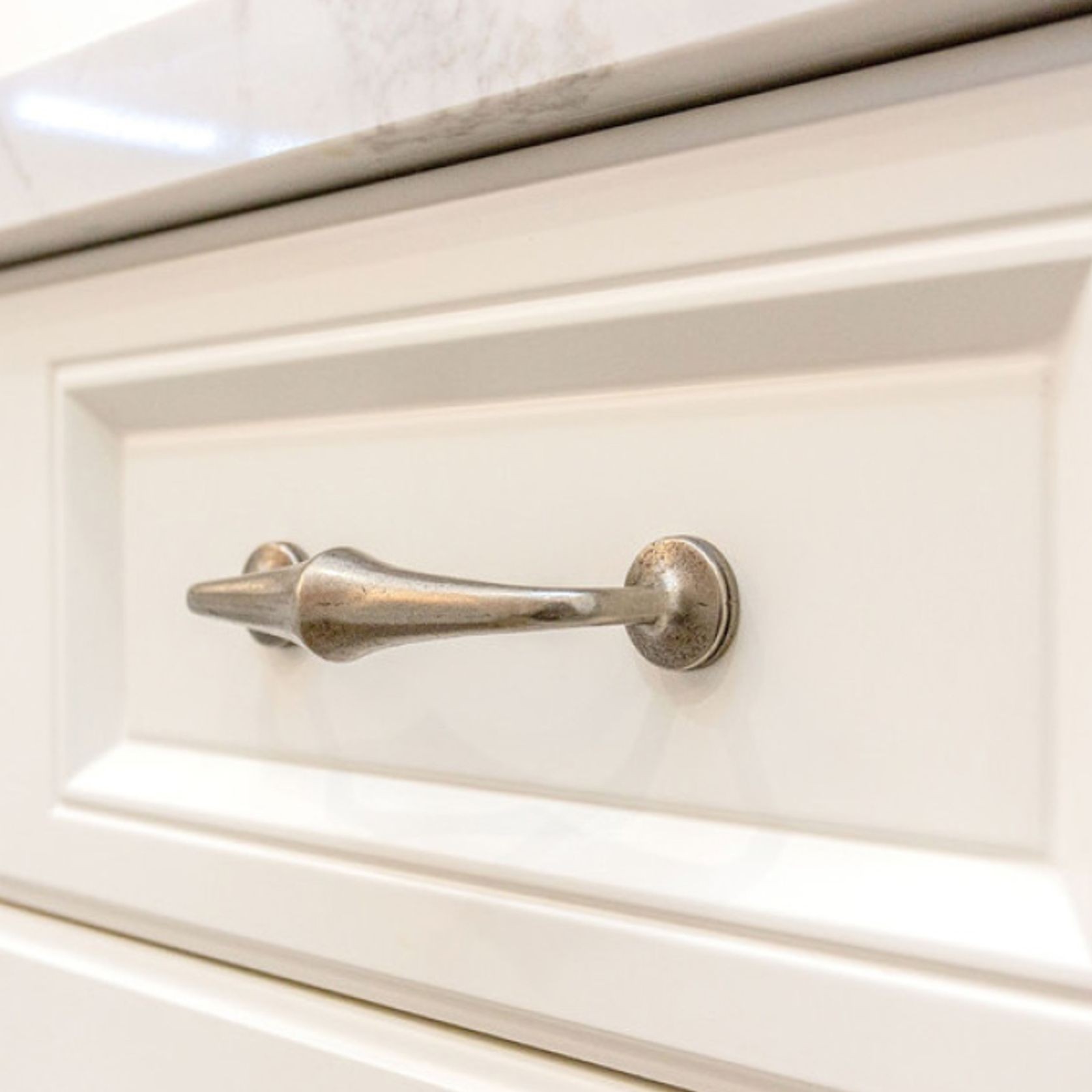 Crosby Collection | Handles gallery detail image