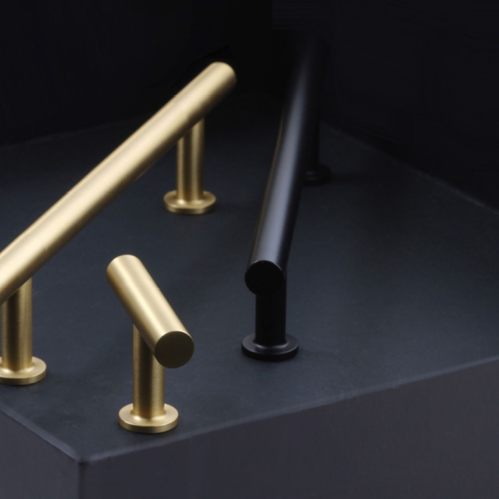 Stirling Collection | Handles gallery detail image