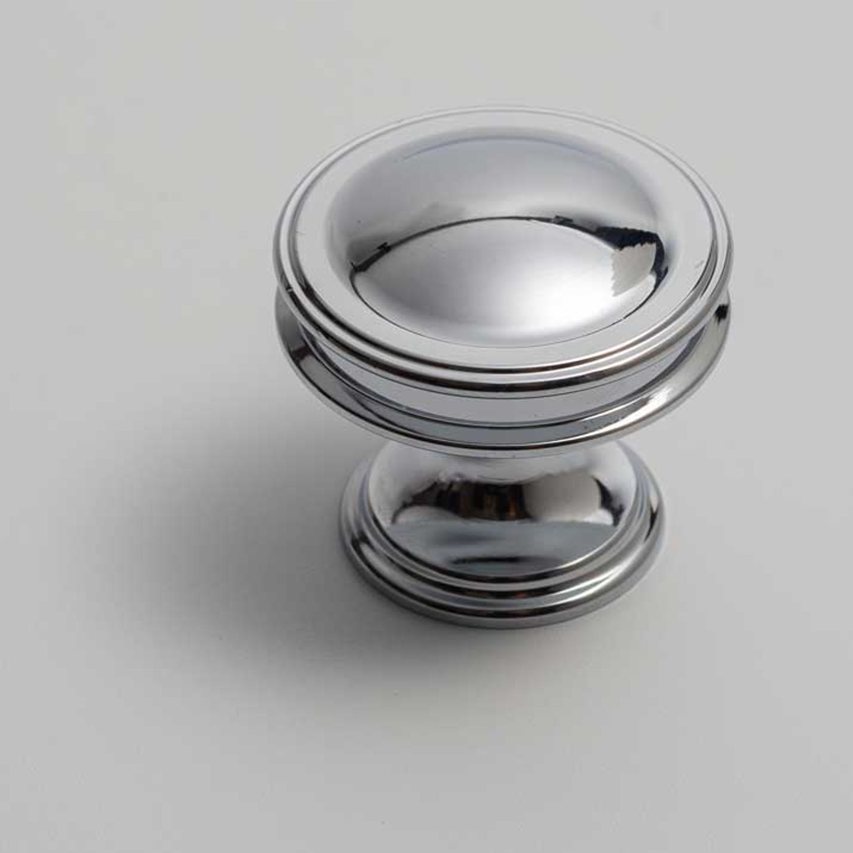 Port Lincoln Contemporary Drawer Knobs gallery detail image