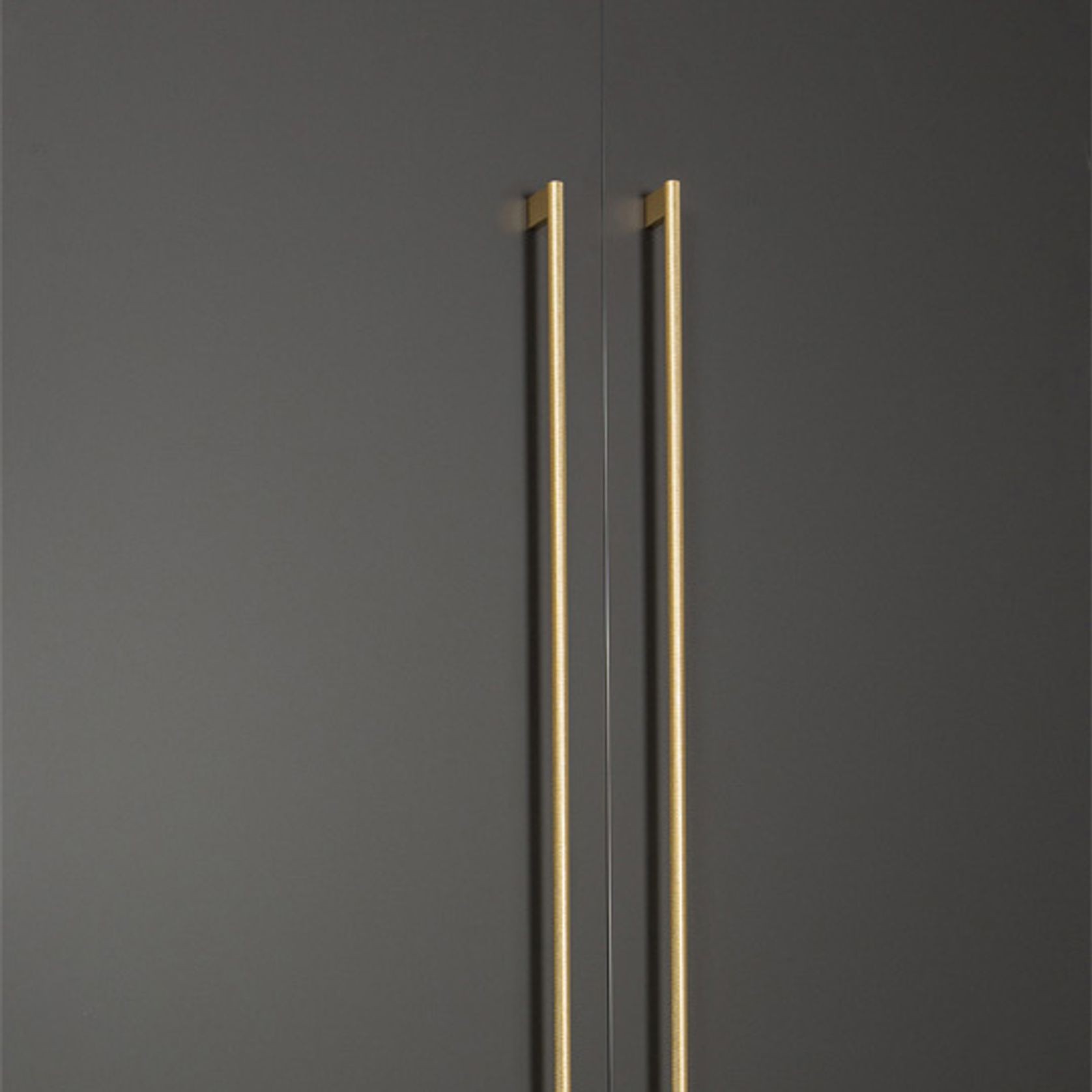 Momo Handles - Graf Knurled Collection gallery detail image