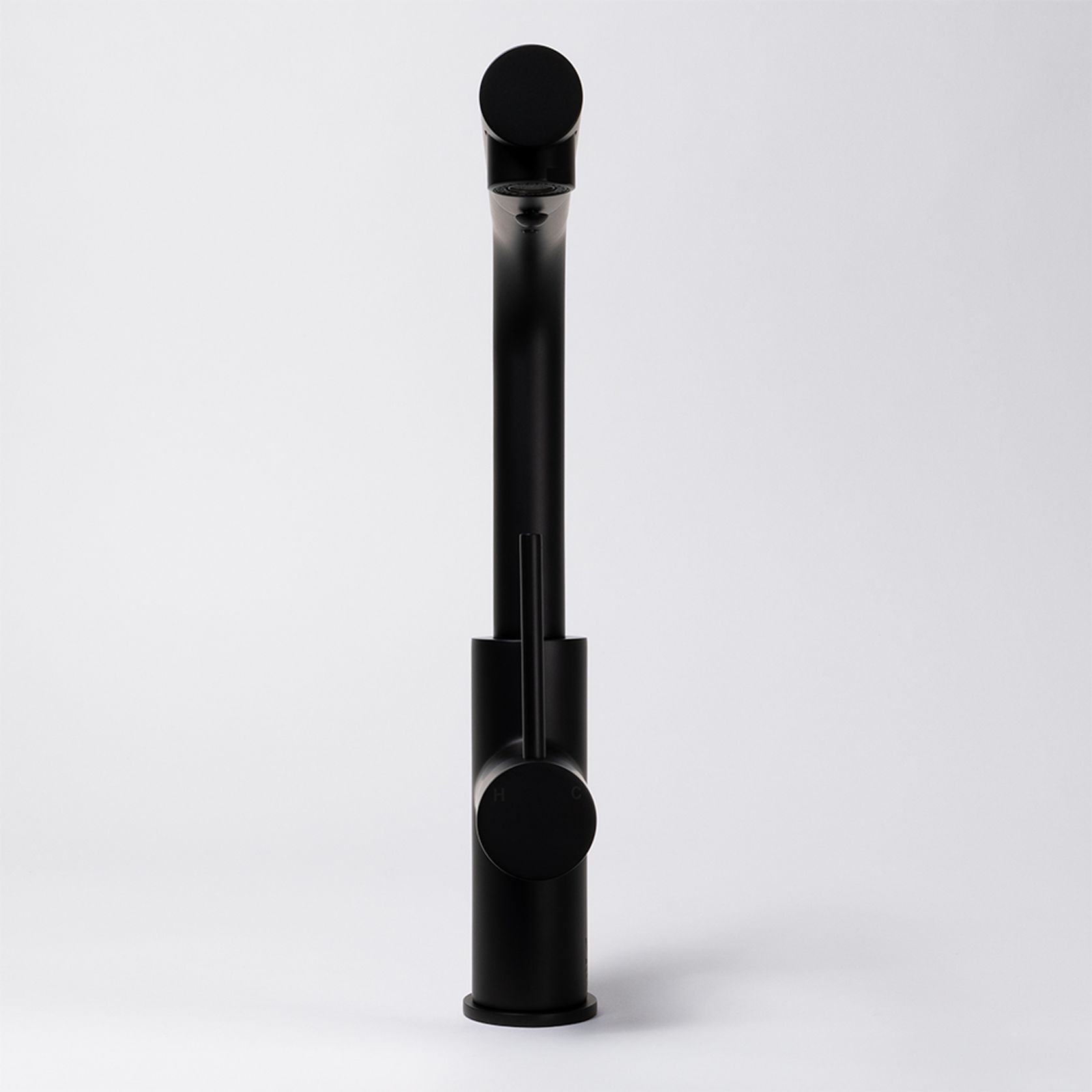 Nisa Square Pull Out Mixer Matte Black gallery detail image