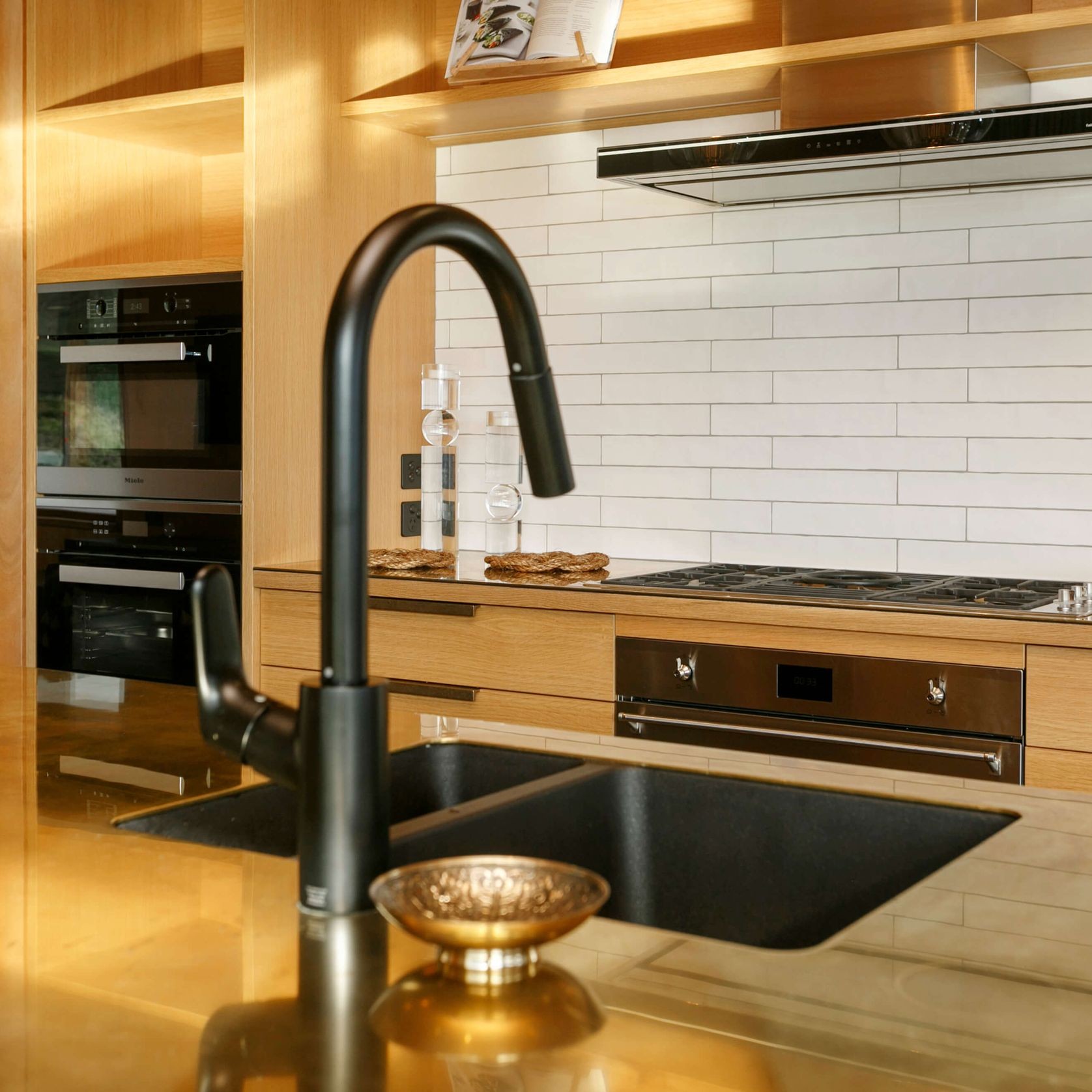 Furnier American White Oak 1/4 | Timber Veneer Panels gallery detail image