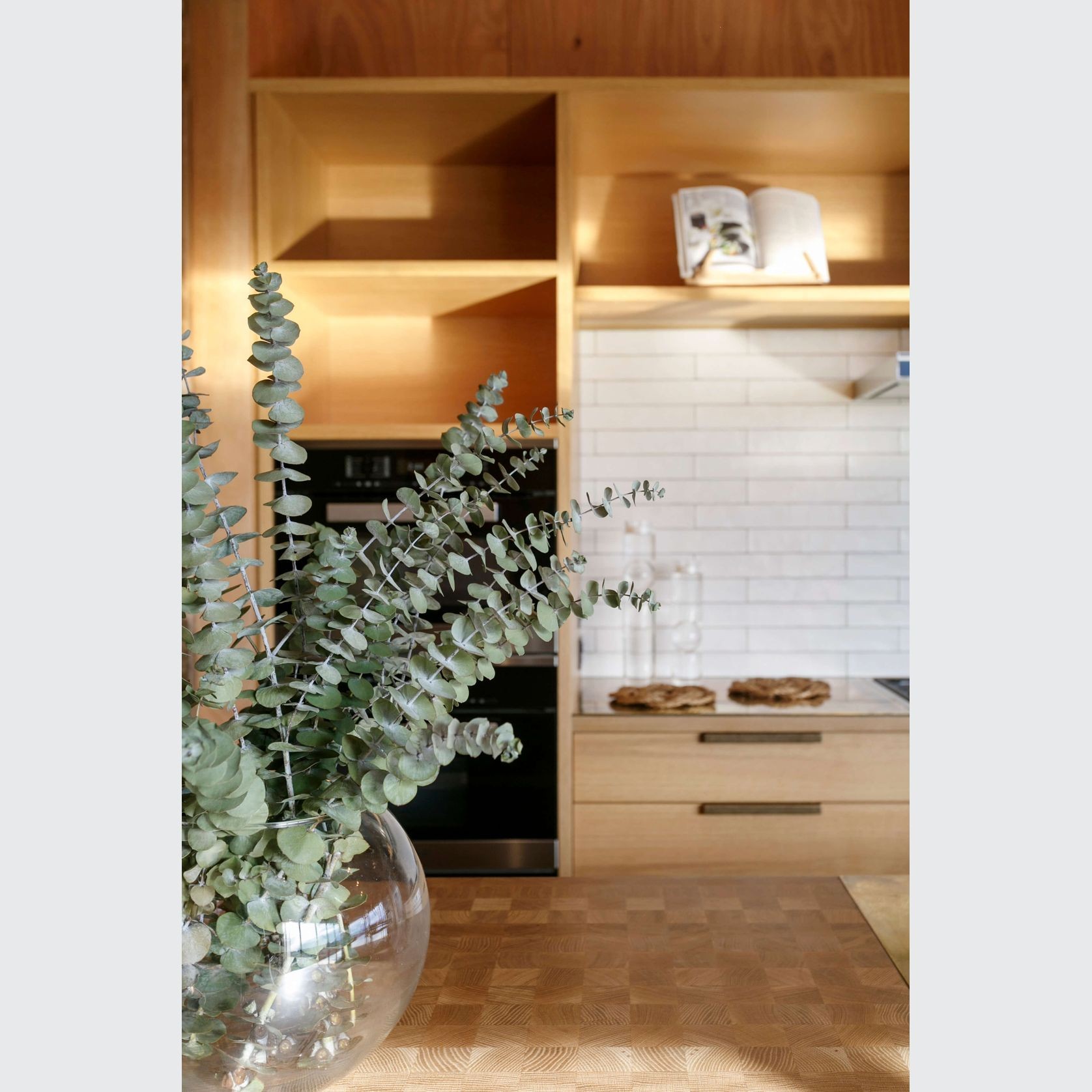 Furnier American White Oak 1/4 | Timber Veneer Panels gallery detail image