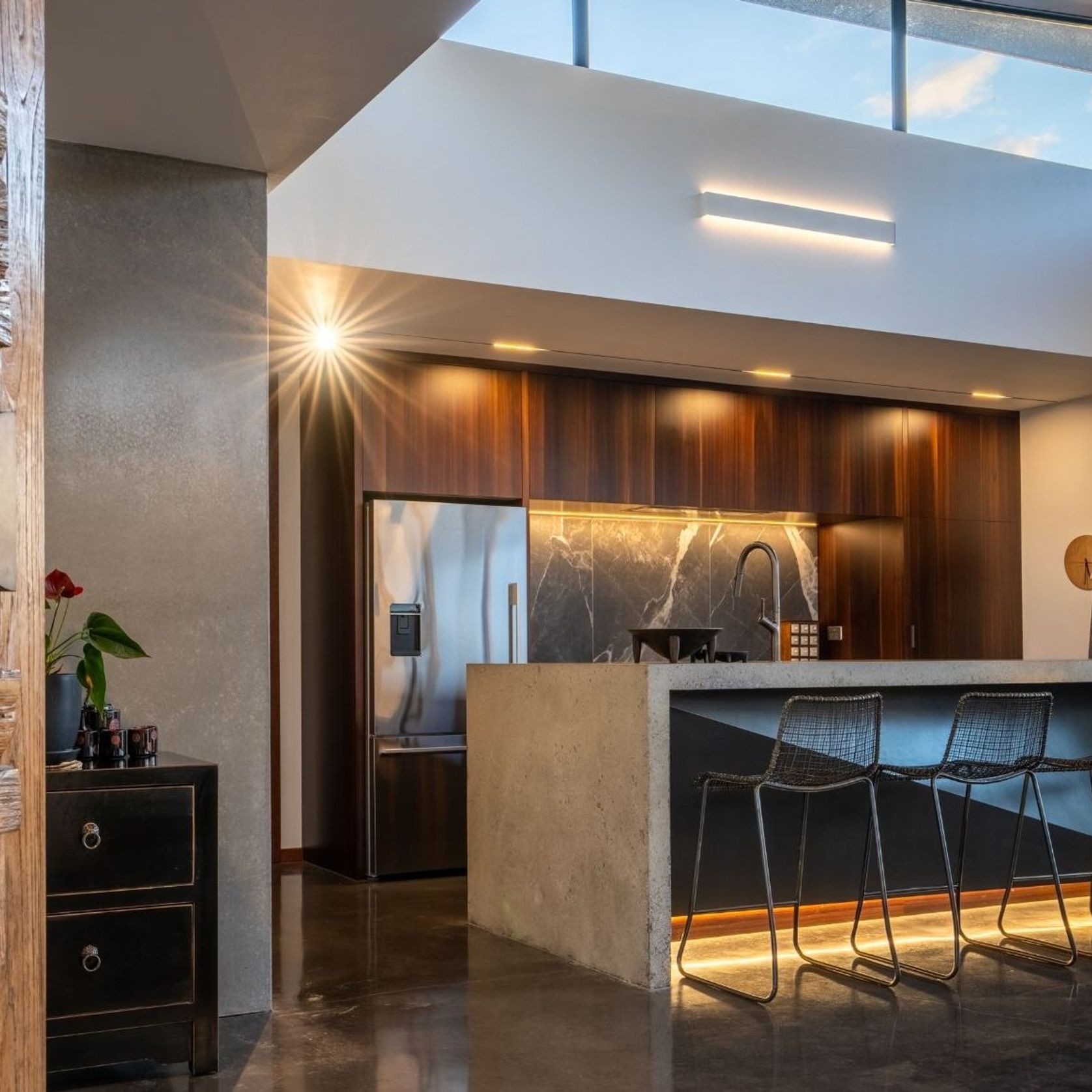 Furnier Smoked Larch | Timber Veneer Panels gallery detail image