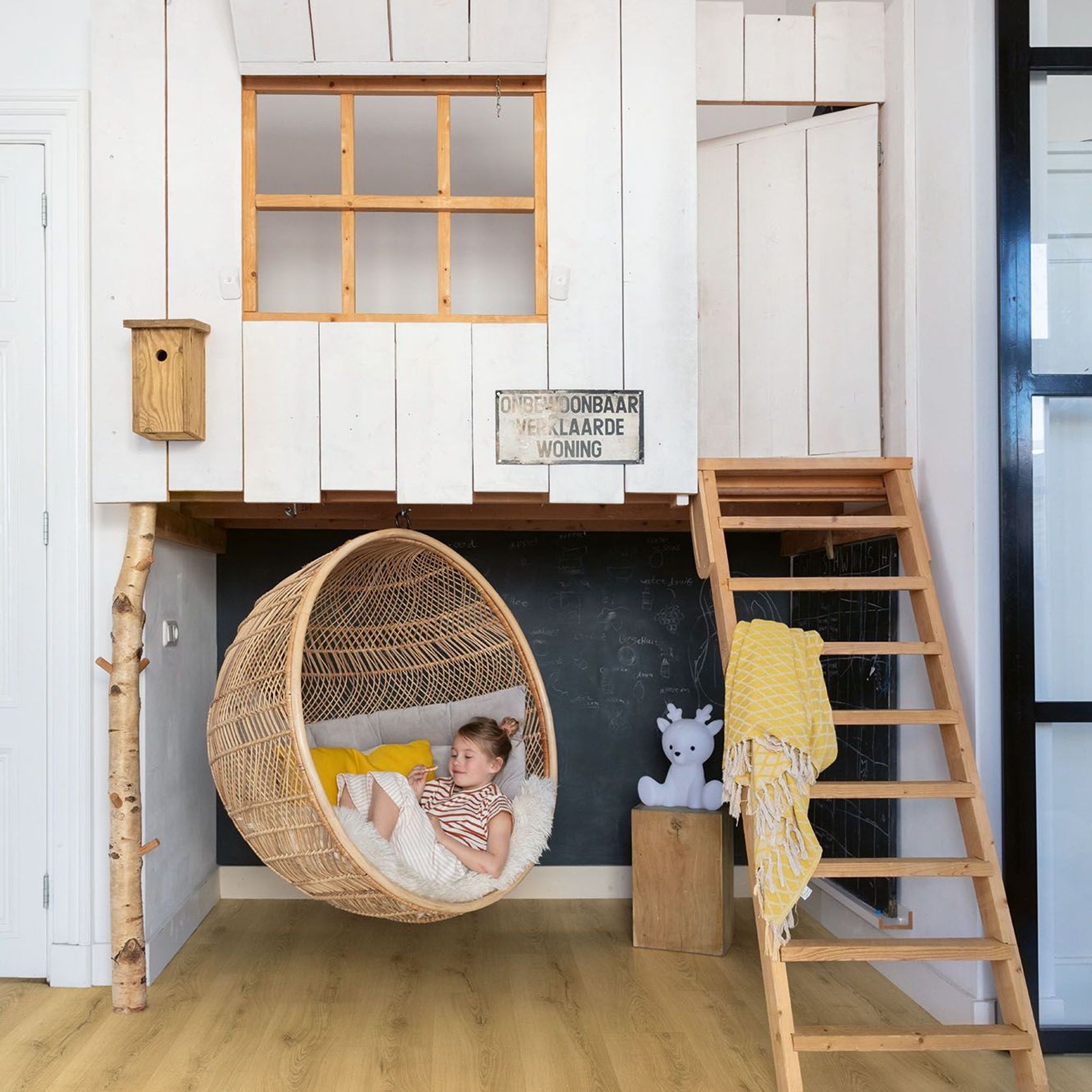 Quick-Step Classic Light Classic Oak Laminate Flooring gallery detail image