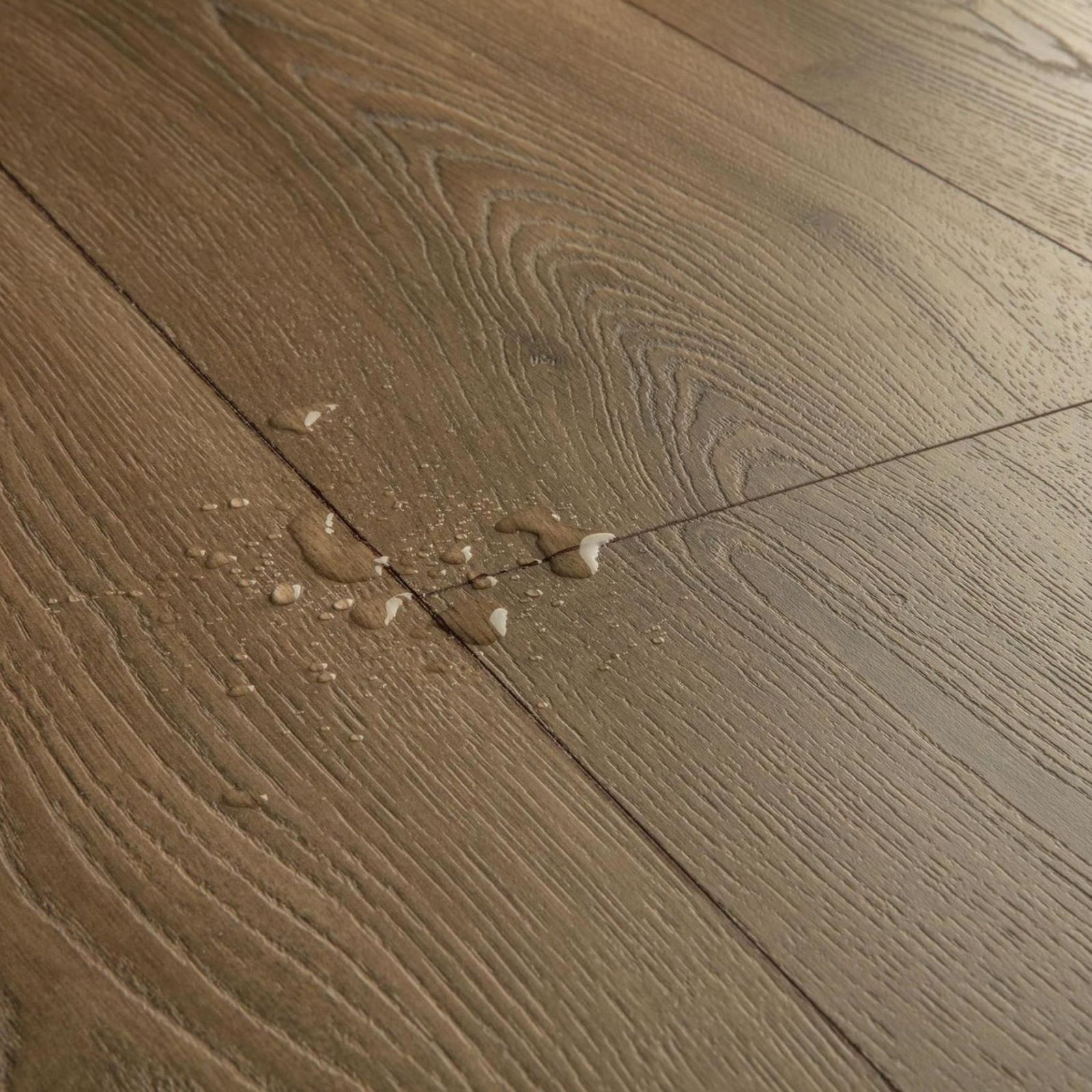 Quick-Step Classic Warm Brown Oak Laminate Flooring gallery detail image