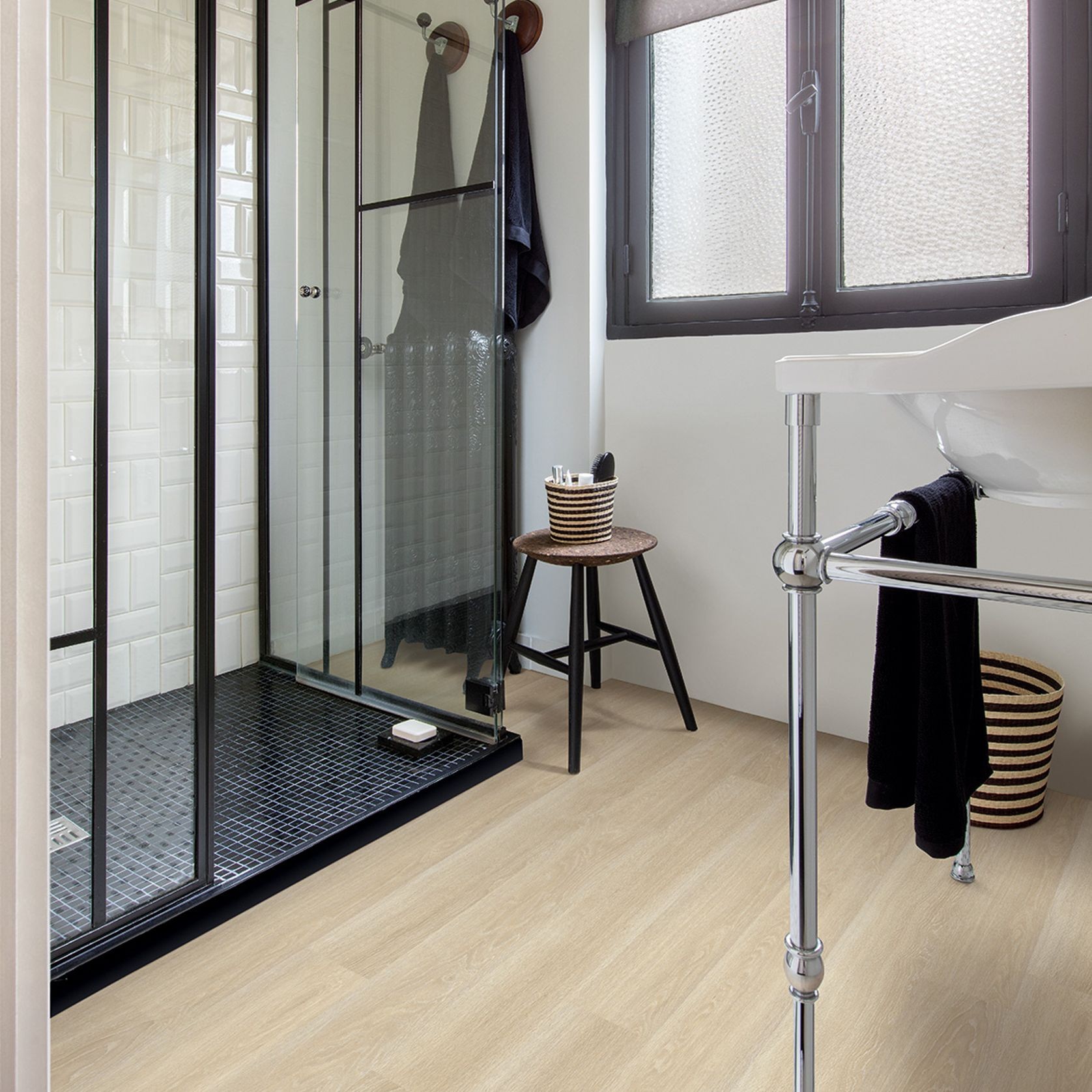 Quick-Step Eligna Estate Oak Beige Laminate Flooring gallery detail image