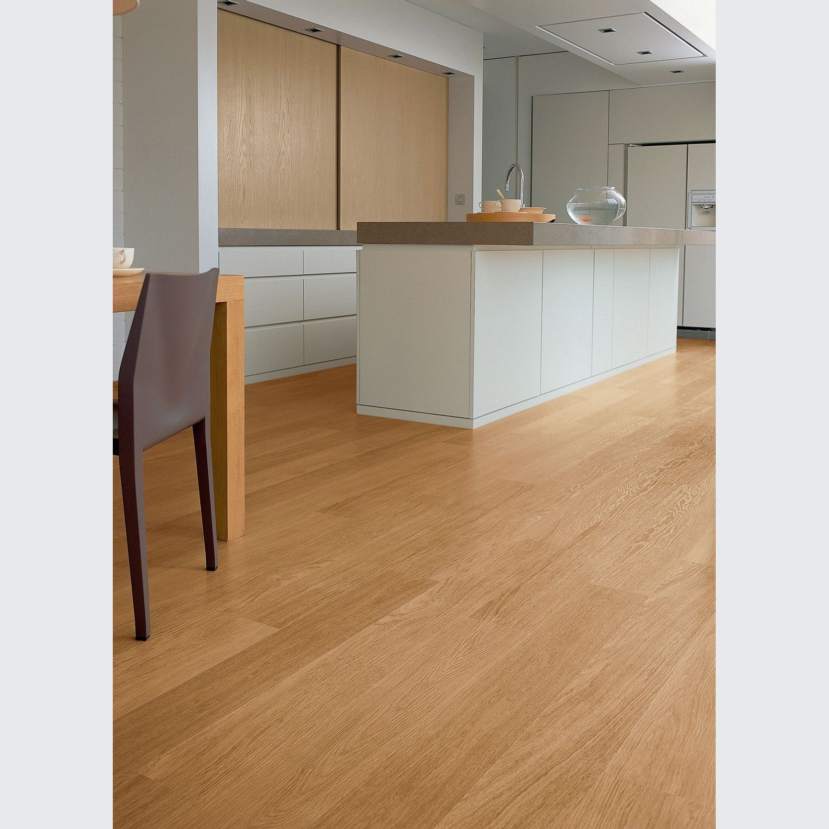 Quick-Step Eligna Natural Varnished Oak Laminate Flooring gallery detail image
