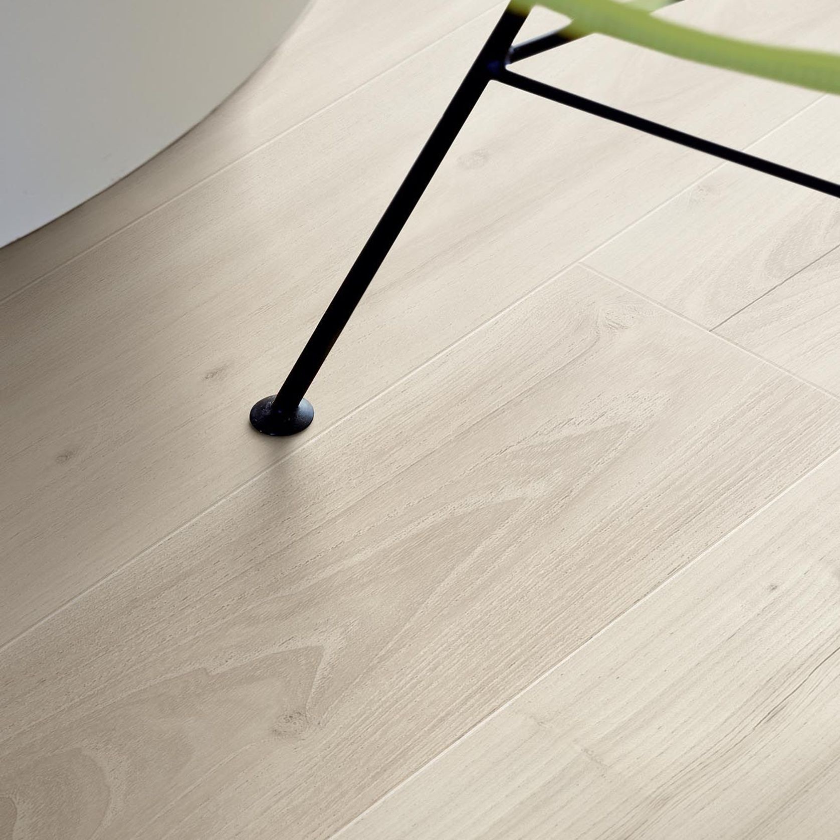 Pergo Drammen White Gloom Oak Laminate Flooring gallery detail image