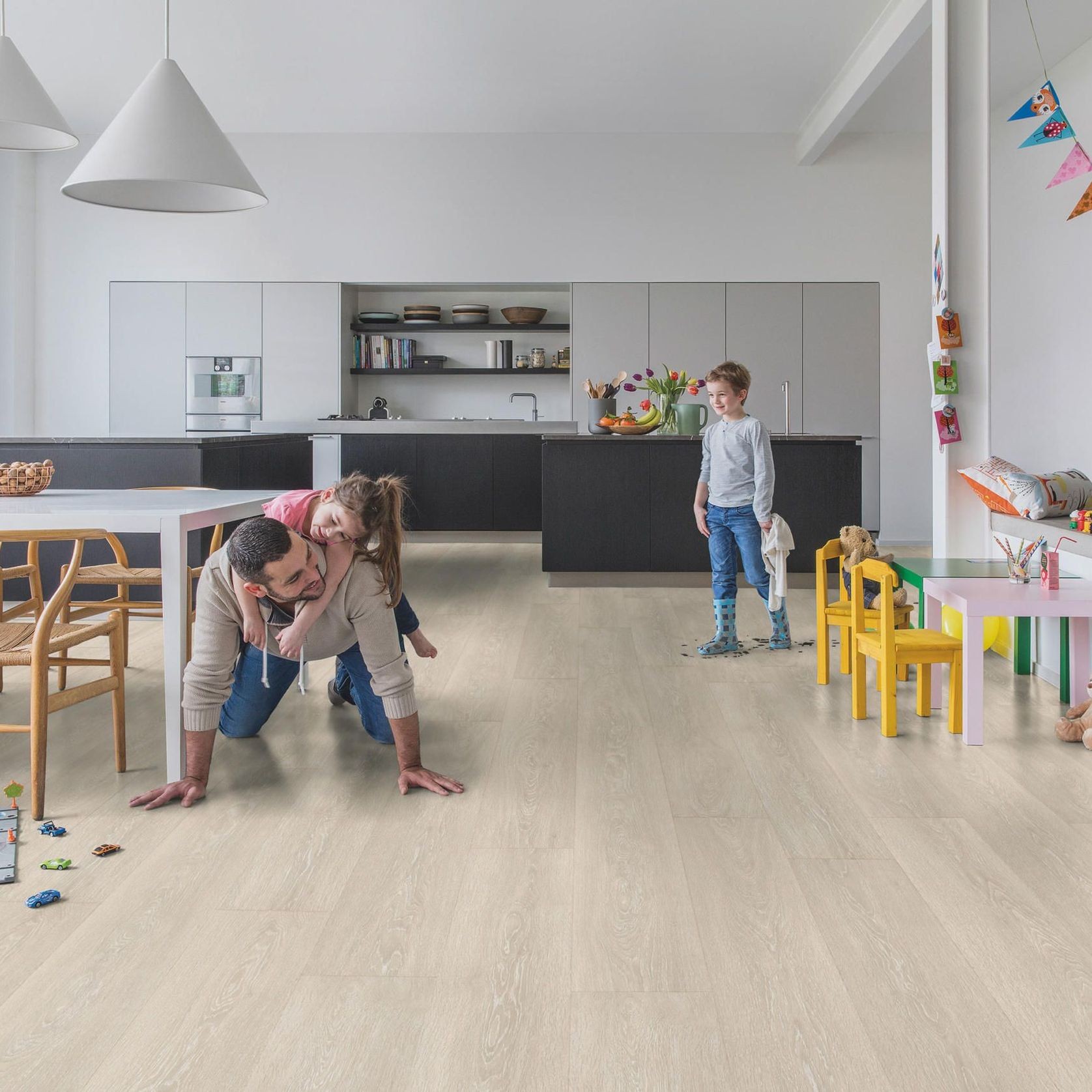 Quick-Step Majestic Valley Oak Light Beige Laminate Flooring gallery detail image