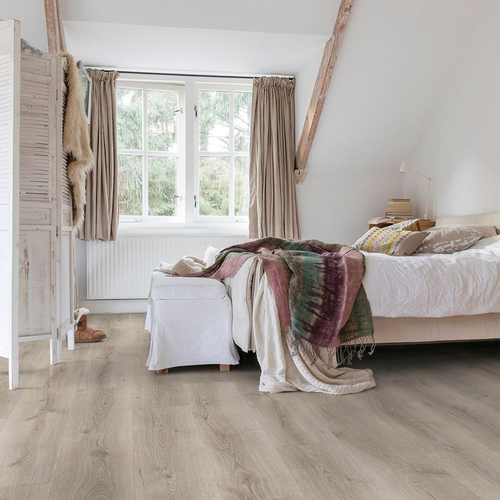 Quick-Step Majestic Desert Oak Brushed Grey Laminate Flooring gallery detail image