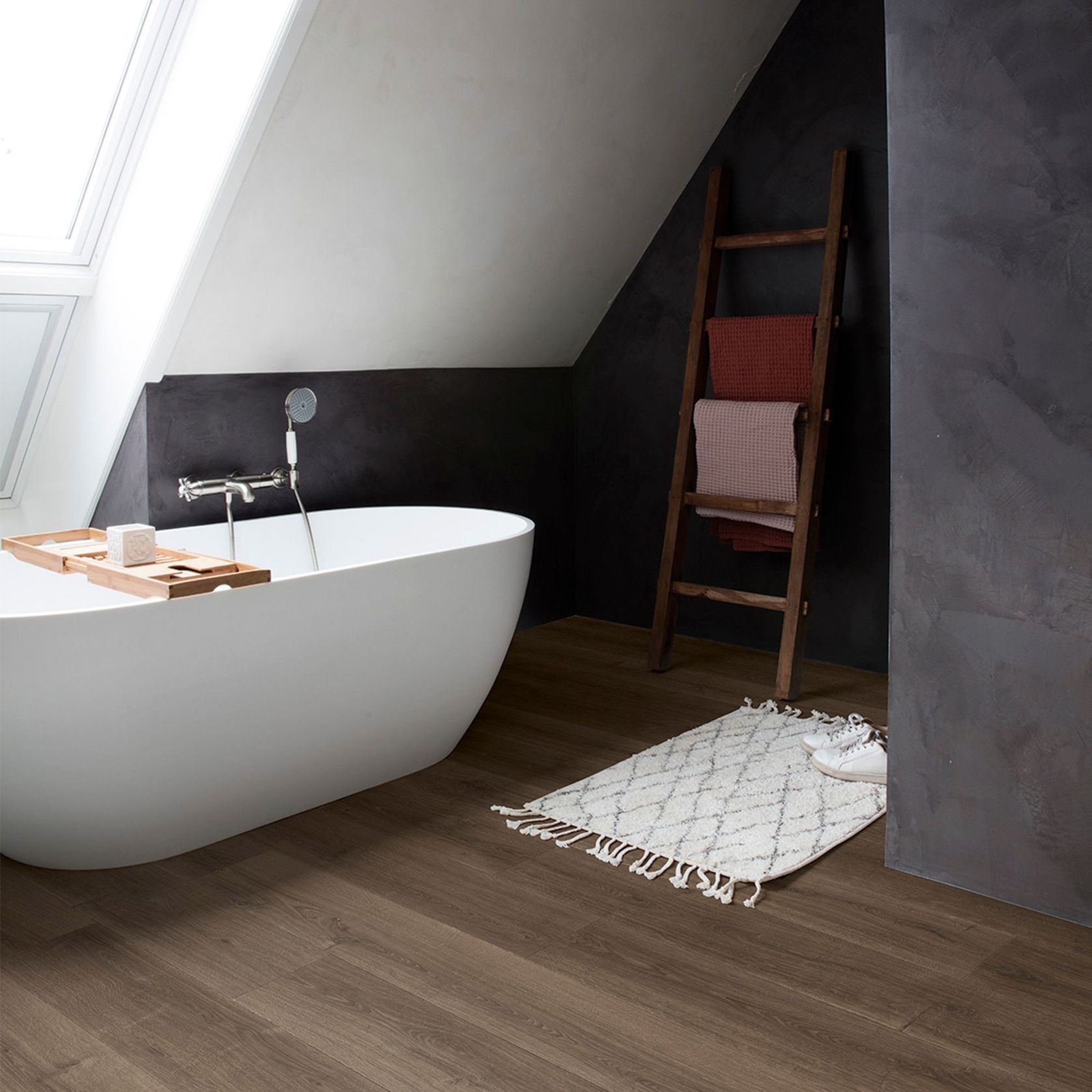 Quick-Step Perspective Nature Brushed Oak Brown Laminate Flooring gallery detail image