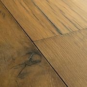 Quick-Step Perspective Nature Cracked Oak Natural Laminate Flooring gallery detail image