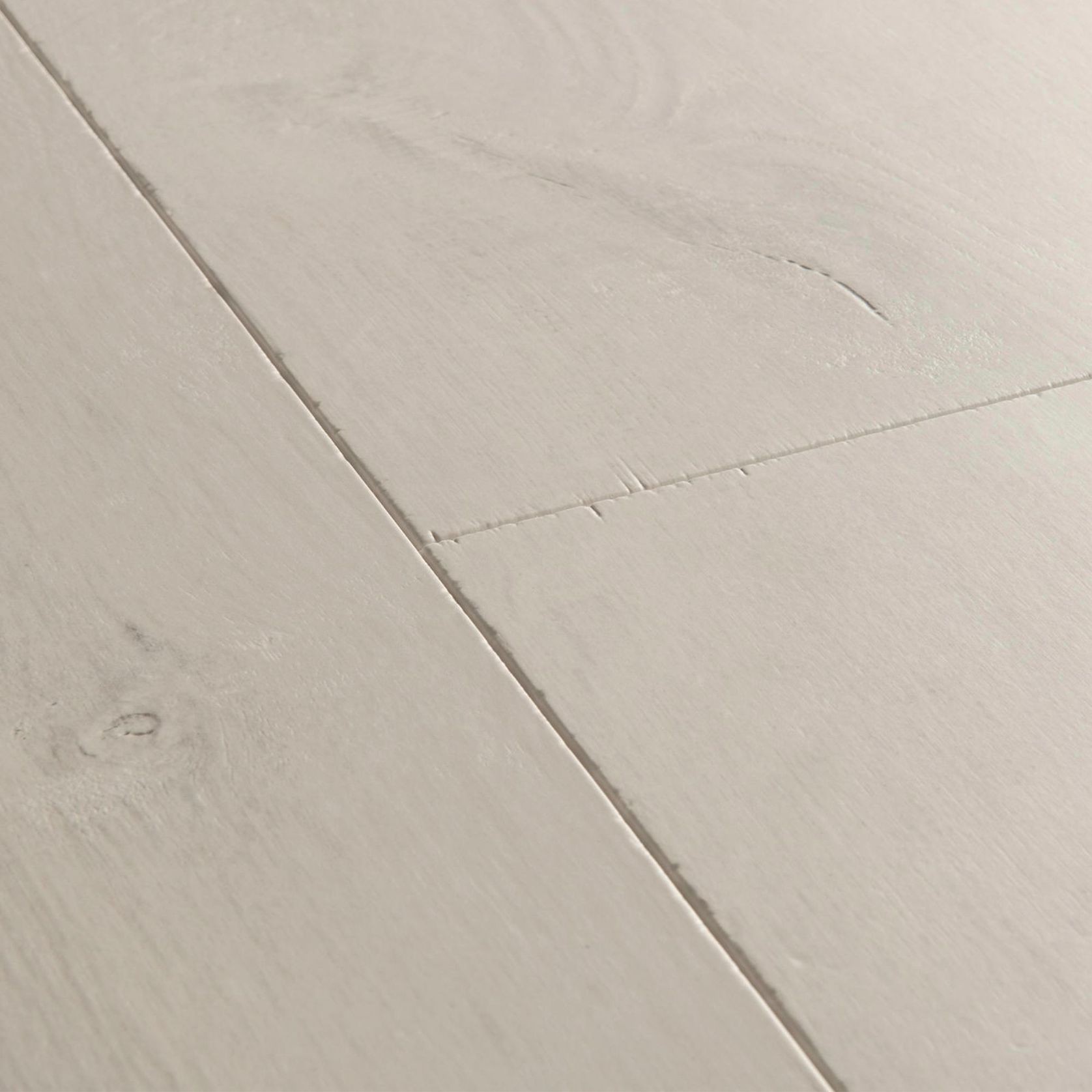 Quick-Step Perspective Nature Soft Patina Oak Laminate Flooring gallery detail image