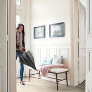 Quick-Step Impressive Soft Oak Light Laminate Flooring gallery detail image