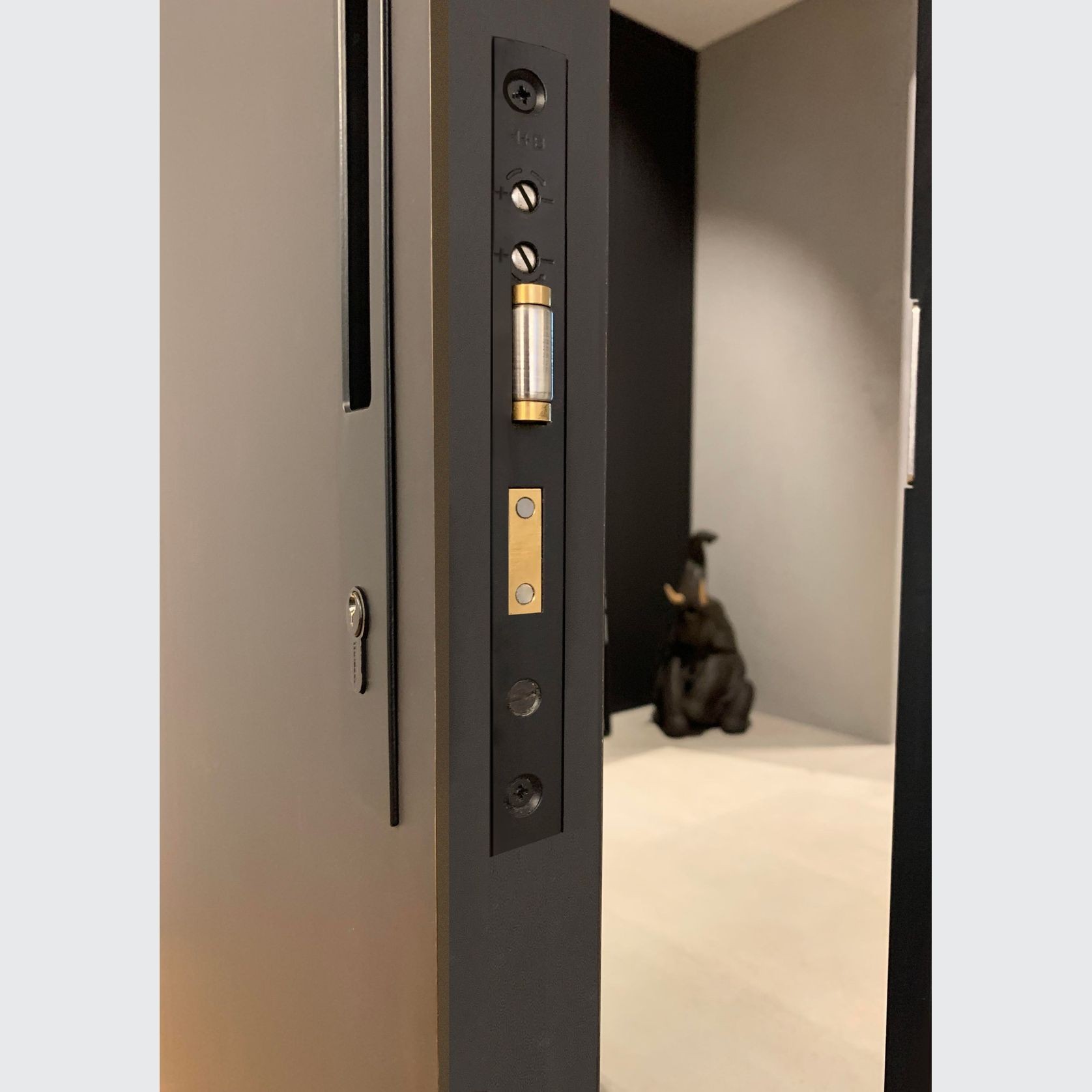 HB2050 High Security Roller Ball Euro Lock gallery detail image