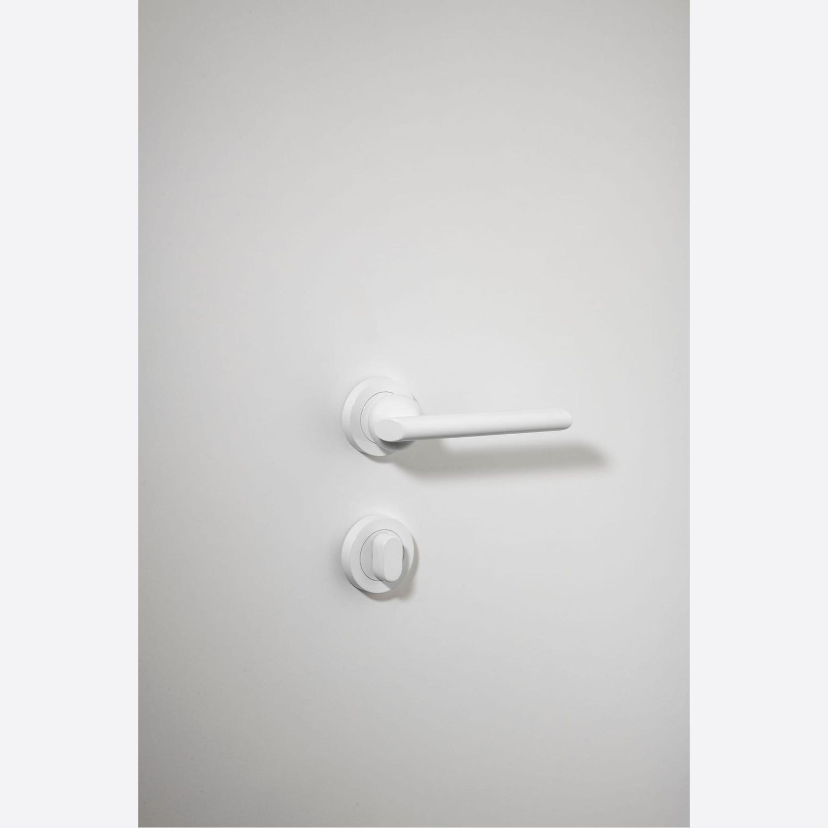 Round Privacy Turn gallery detail image