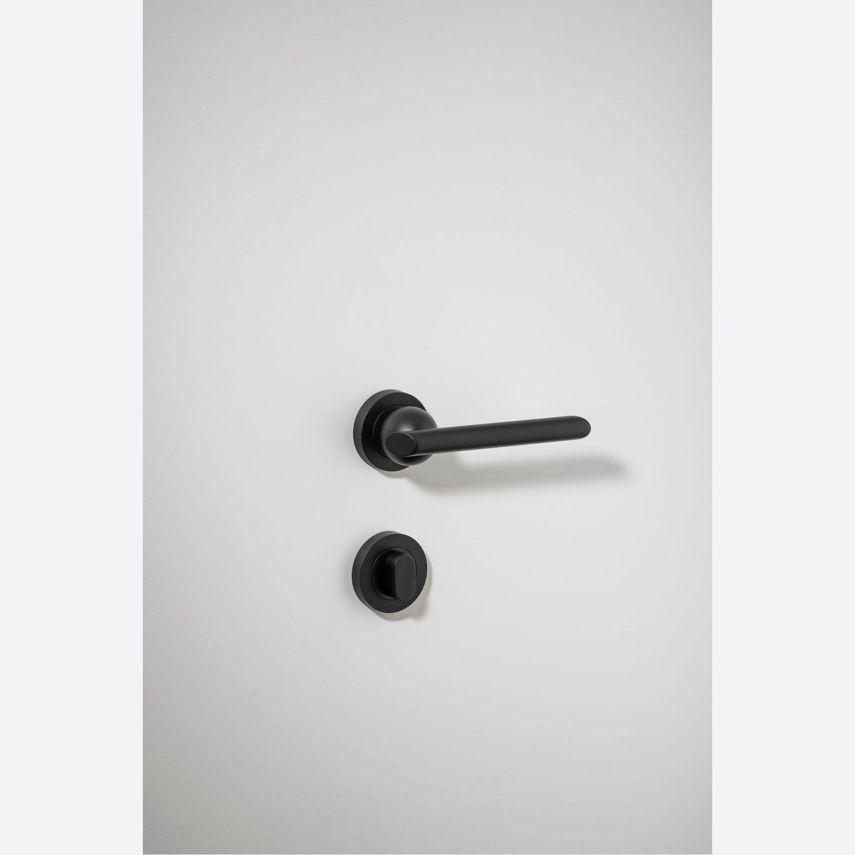Round Privacy Turn gallery detail image