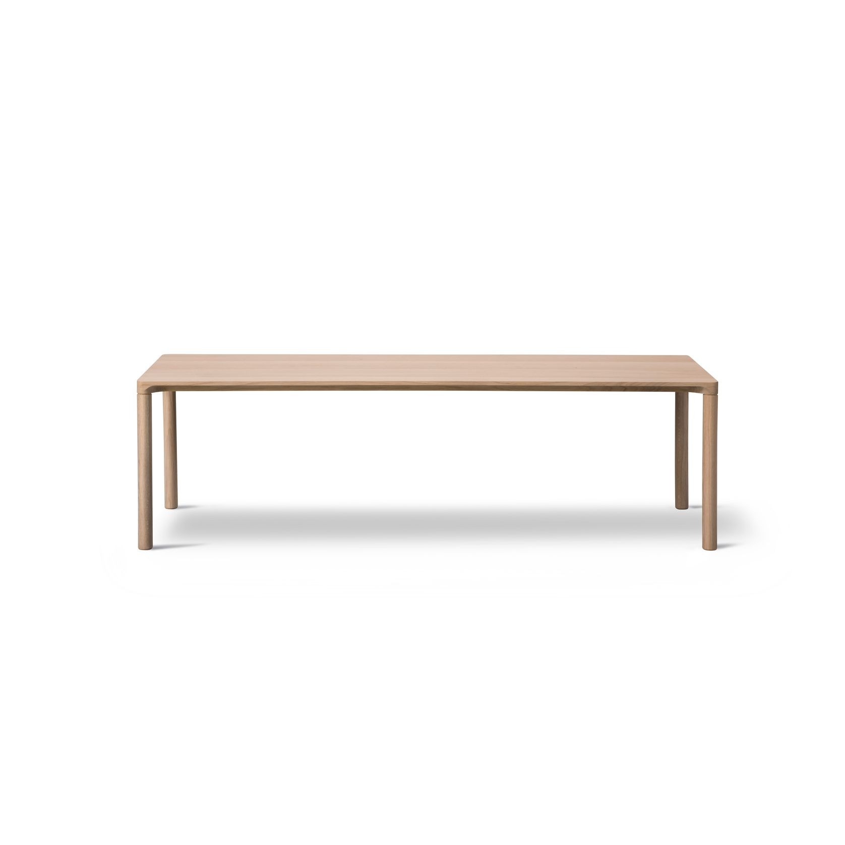 Piloti Table - Model 6715 by Fredericia gallery detail image