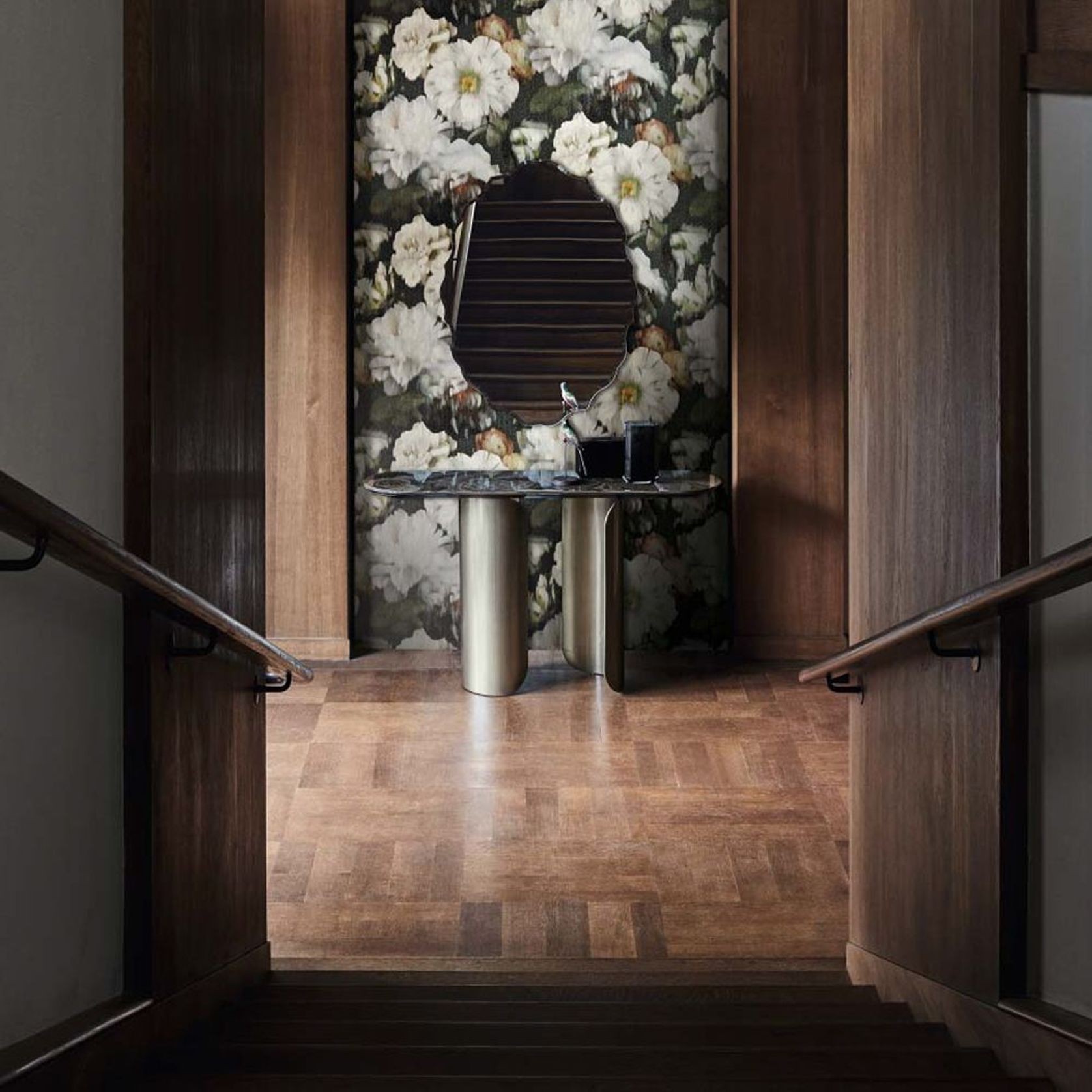 Gabriel Console gallery detail image