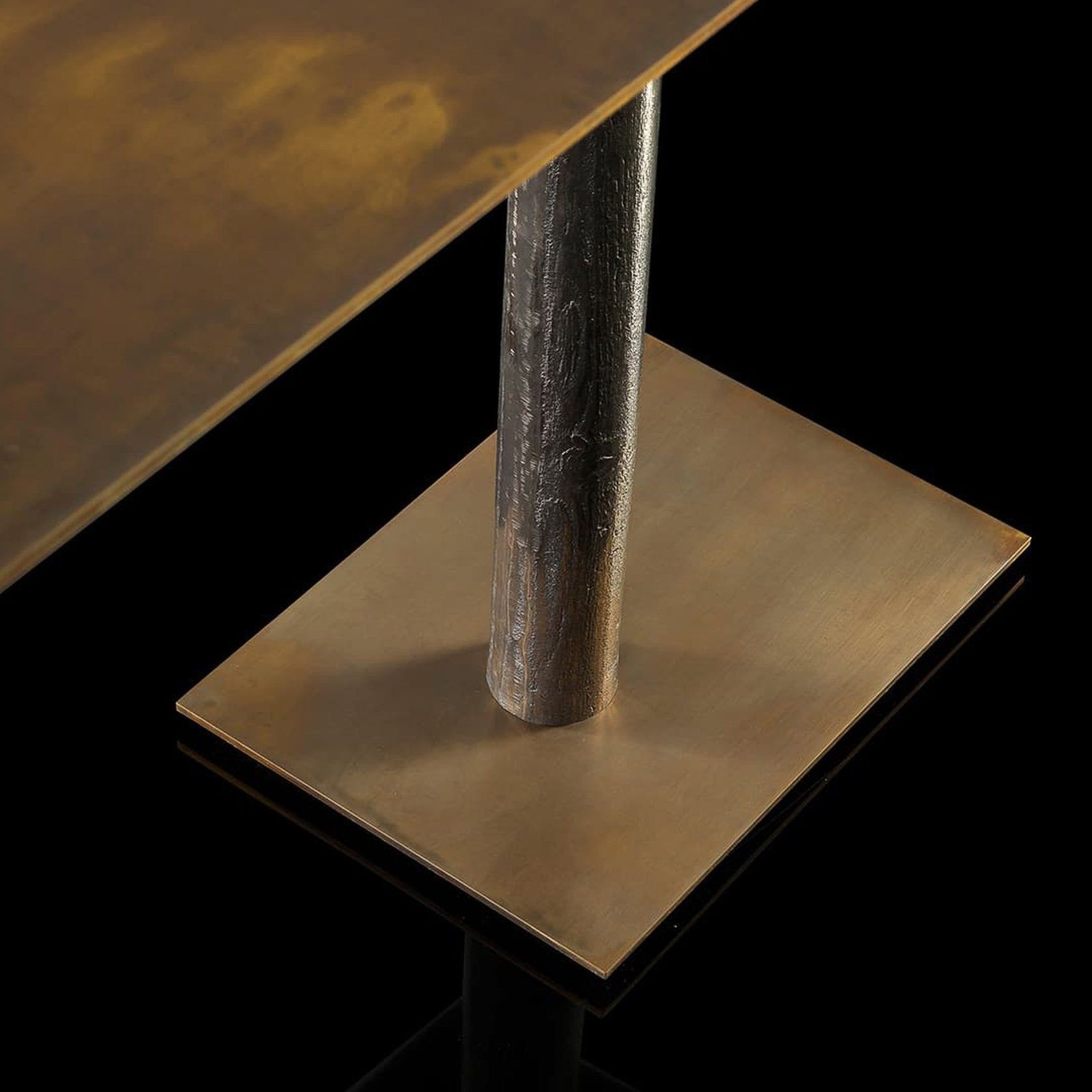 Twistable Console gallery detail image