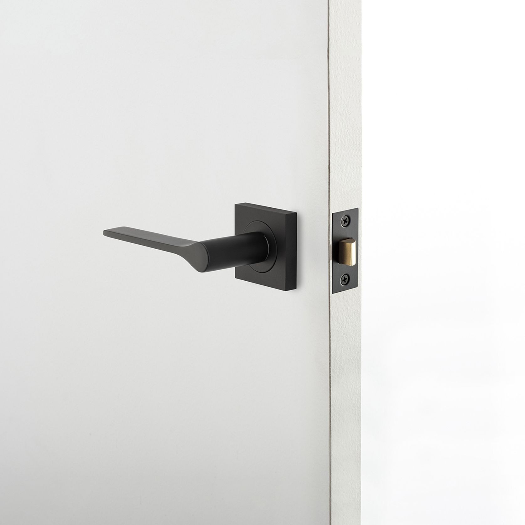 Iver Como Door Lever Handle on Square Rose Passage gallery detail image
