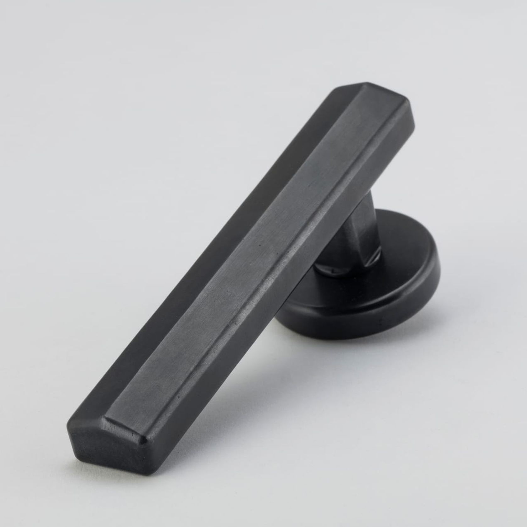 Straight Streaker Door Lever - Round Rose gallery detail image