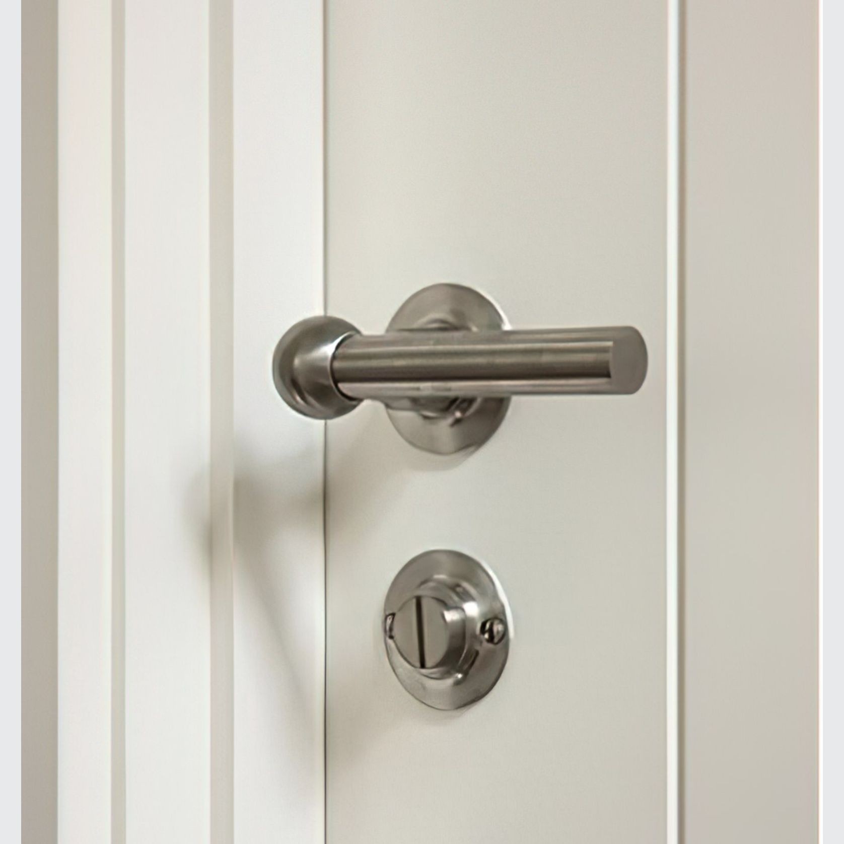 Formani FERROVIA Lever on Rose gallery detail image