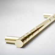 Reveal 12 gallery detail image