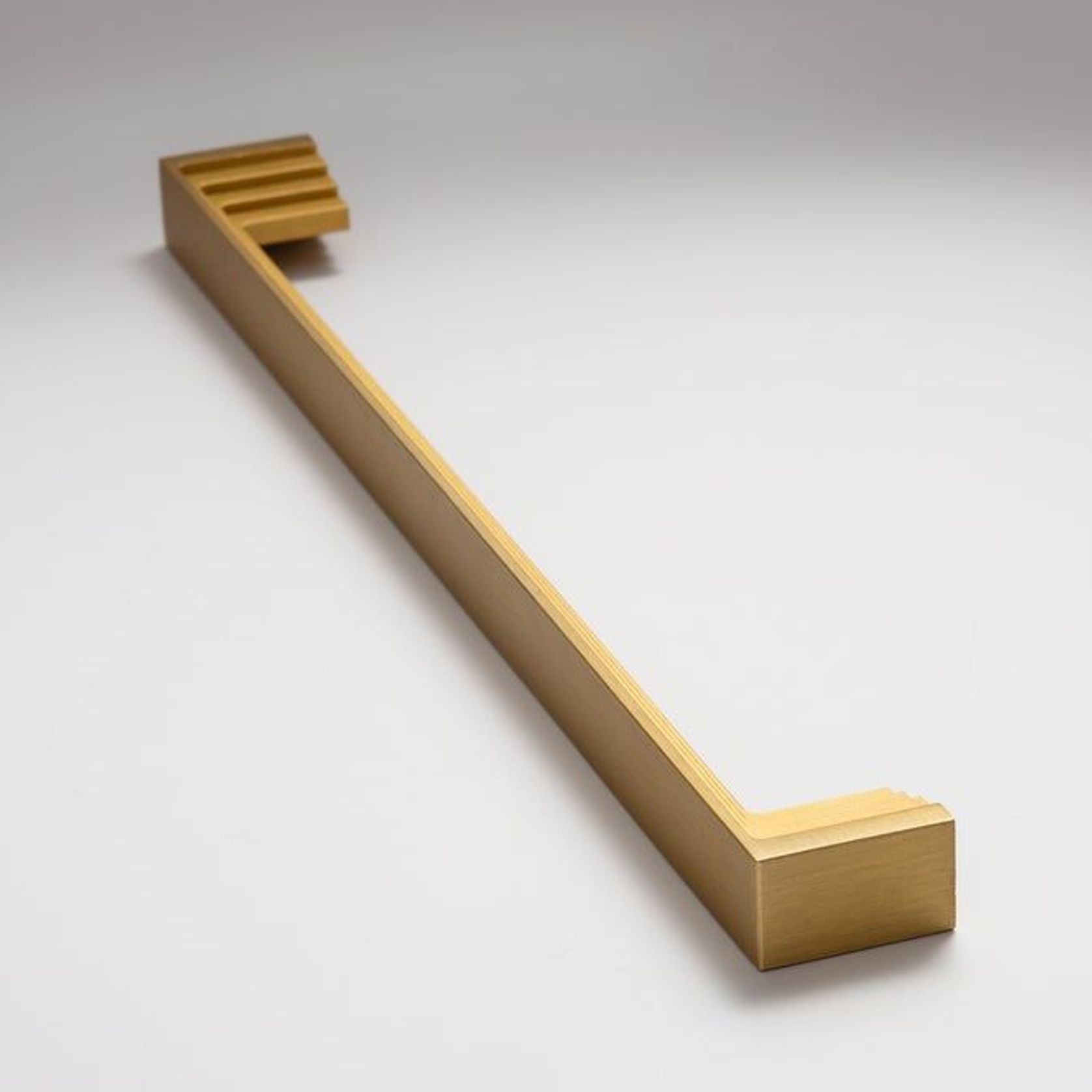 Step 12 Appliance Pull gallery detail image