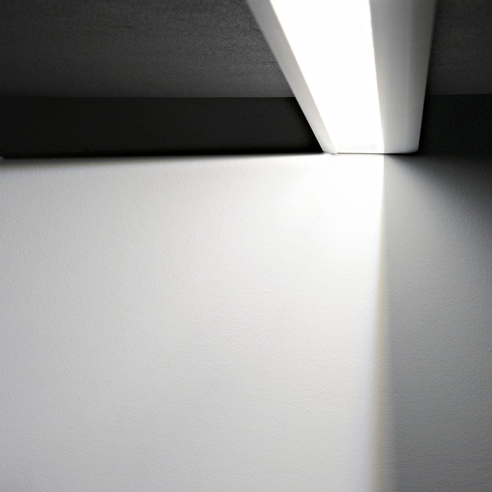 LINEA Recessed Light gallery detail image