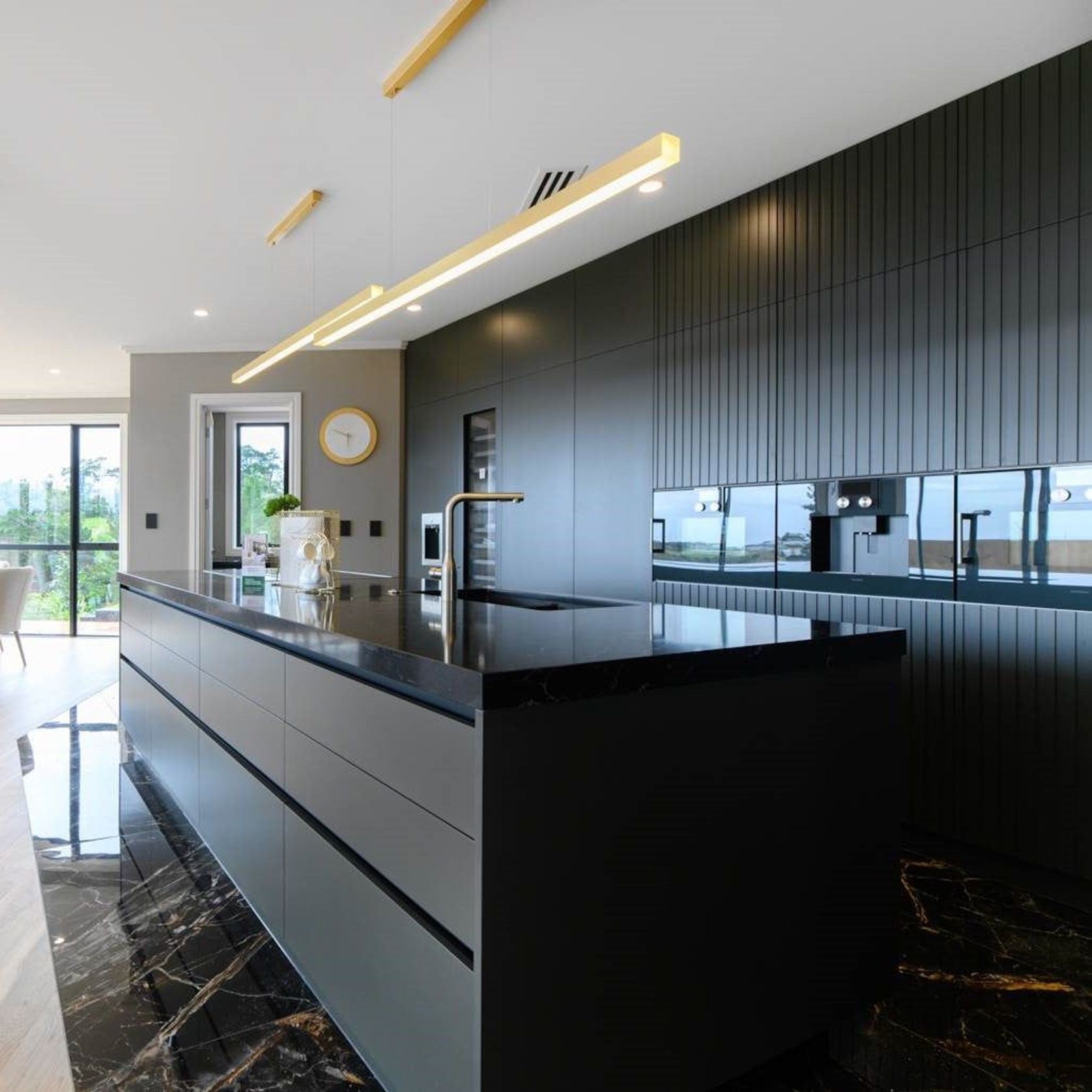 Linear gallery detail image