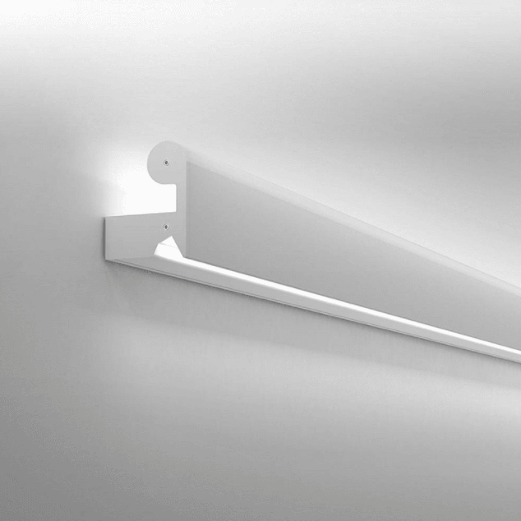 GRIP Linear Profile by Macrolux gallery detail image