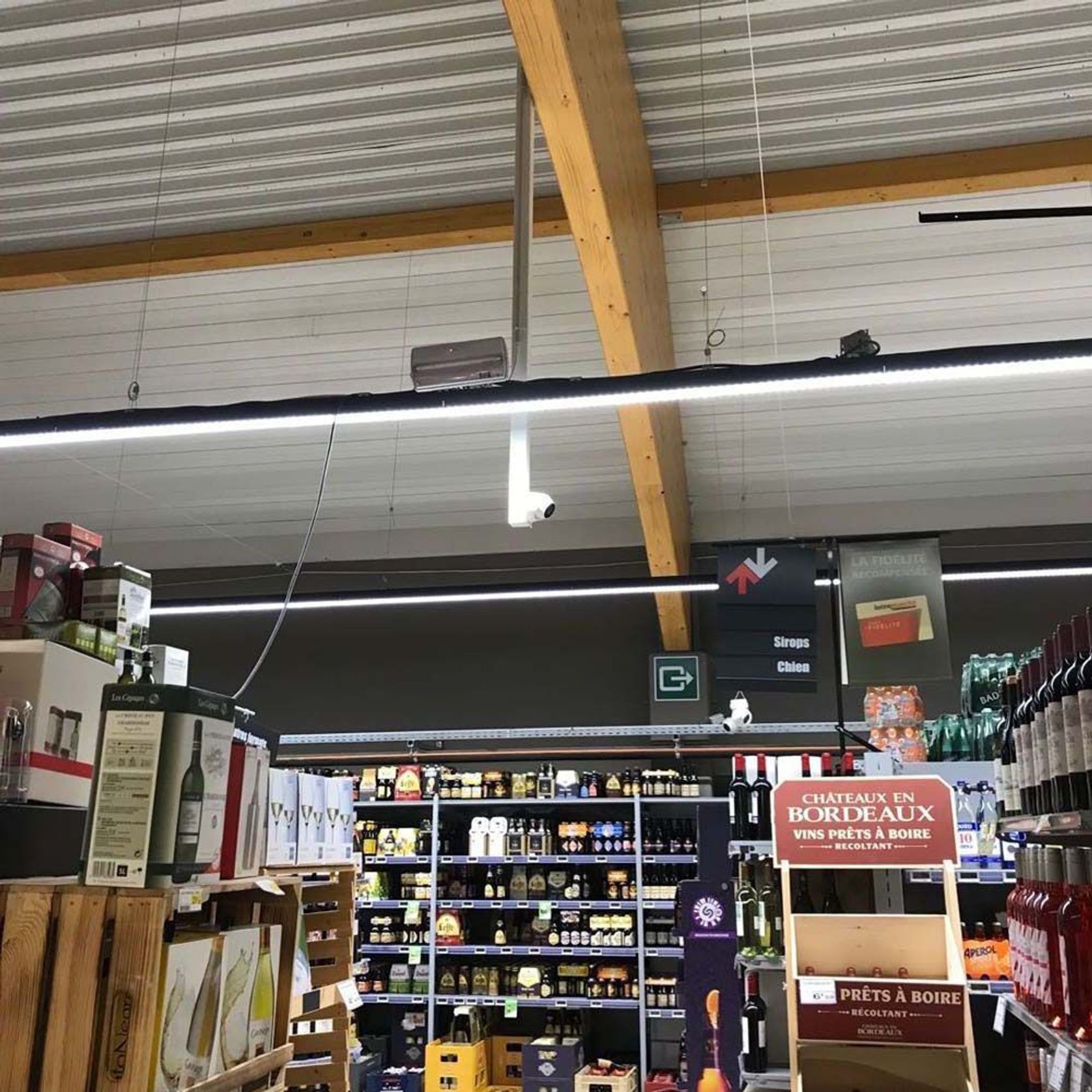 SL60LT Suspended Trunking Lighting System gallery detail image