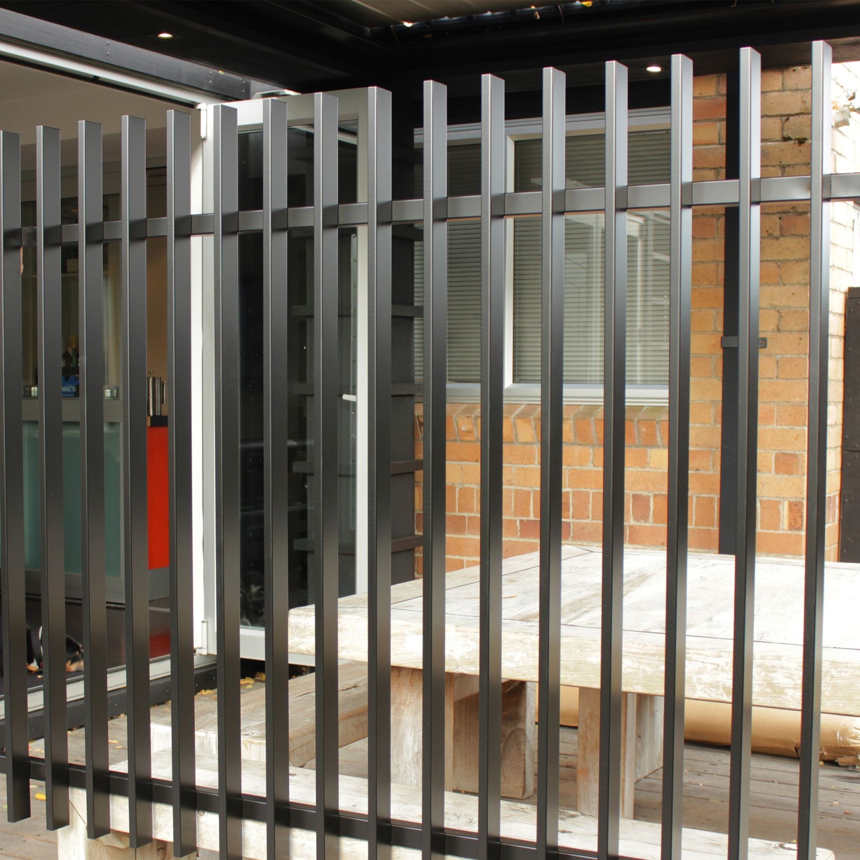 Stecca® Aluminium Fin Balustrade gallery detail image