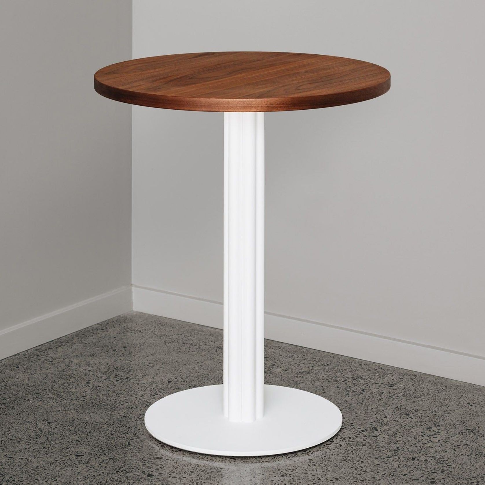 Round Timber Veneered Table Top gallery detail image