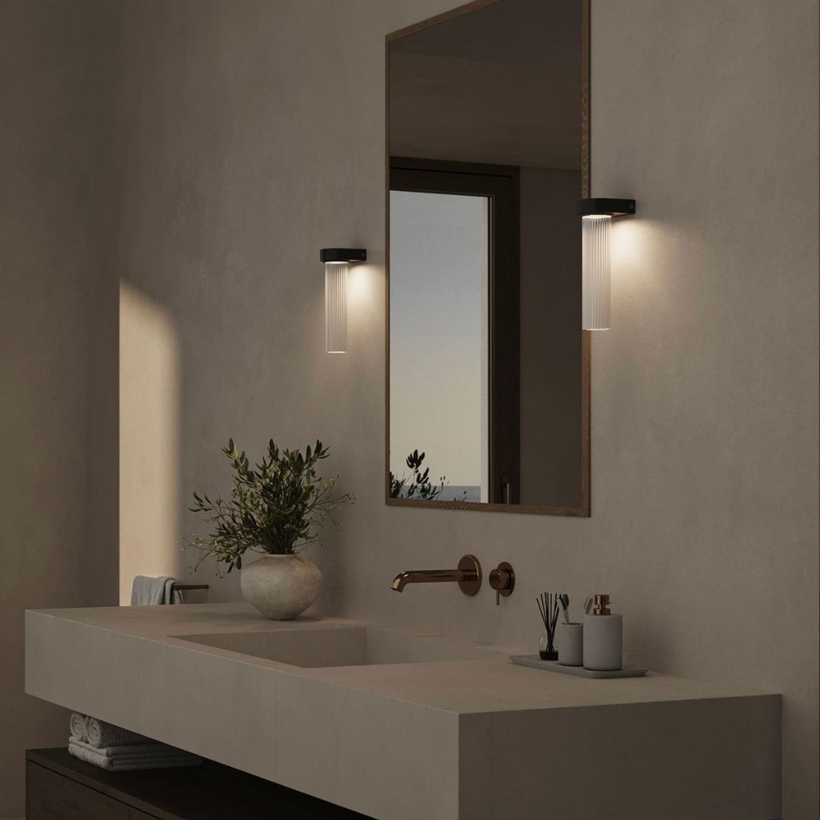 Edge Wall Light gallery detail image