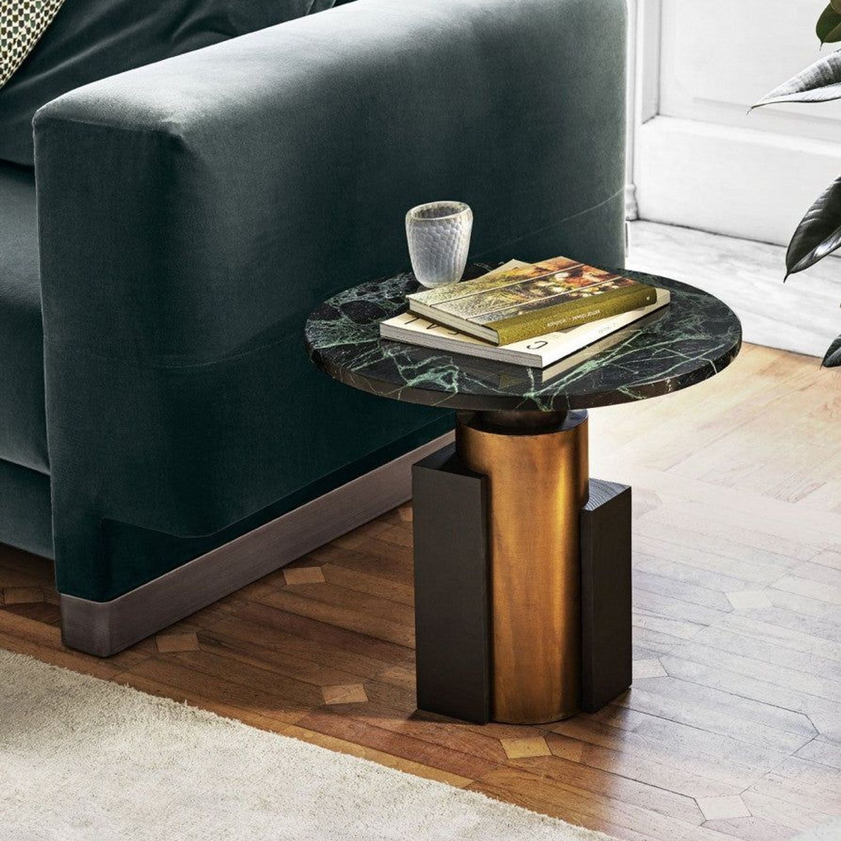 1968 Table gallery detail image