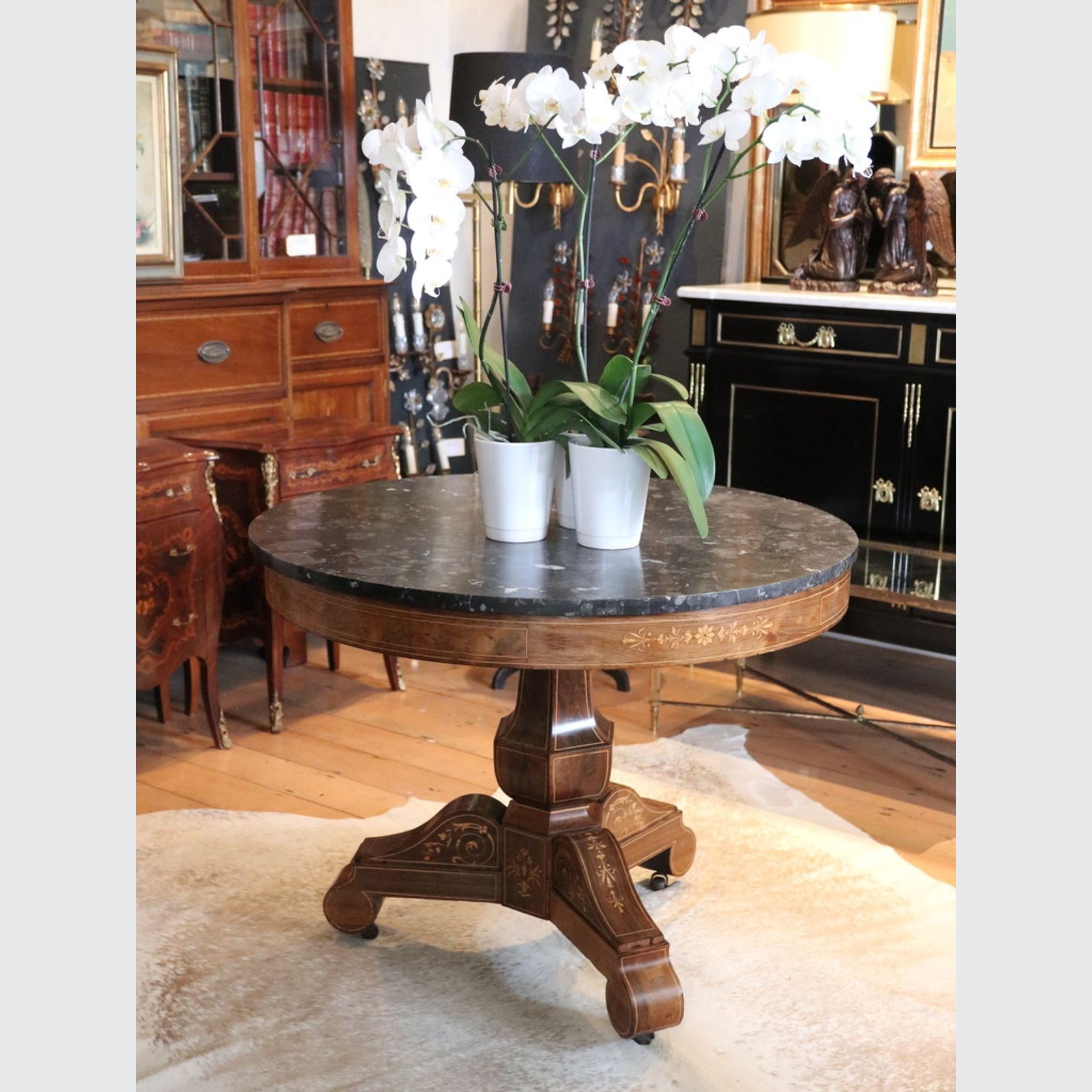 Antique Charles X Pedestal Table In Inlaid Rosewood gallery detail image