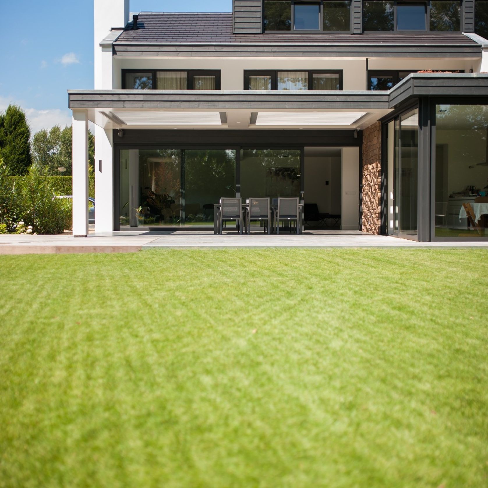 200/35 Slimline Opening Roof gallery detail image