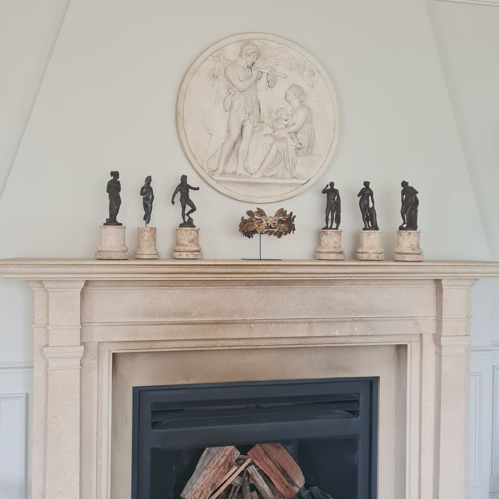 Stele With The Roman Venus gallery detail image