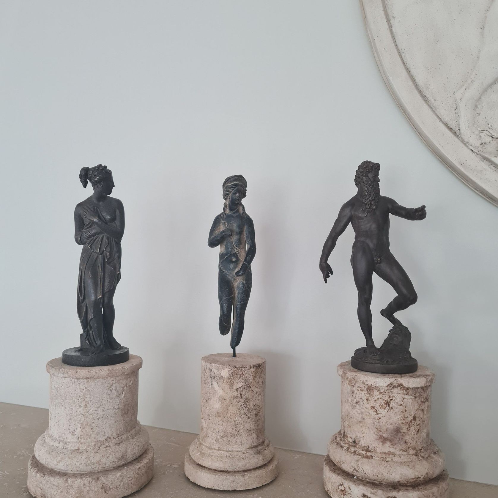 Stele With The Roman Venus gallery detail image