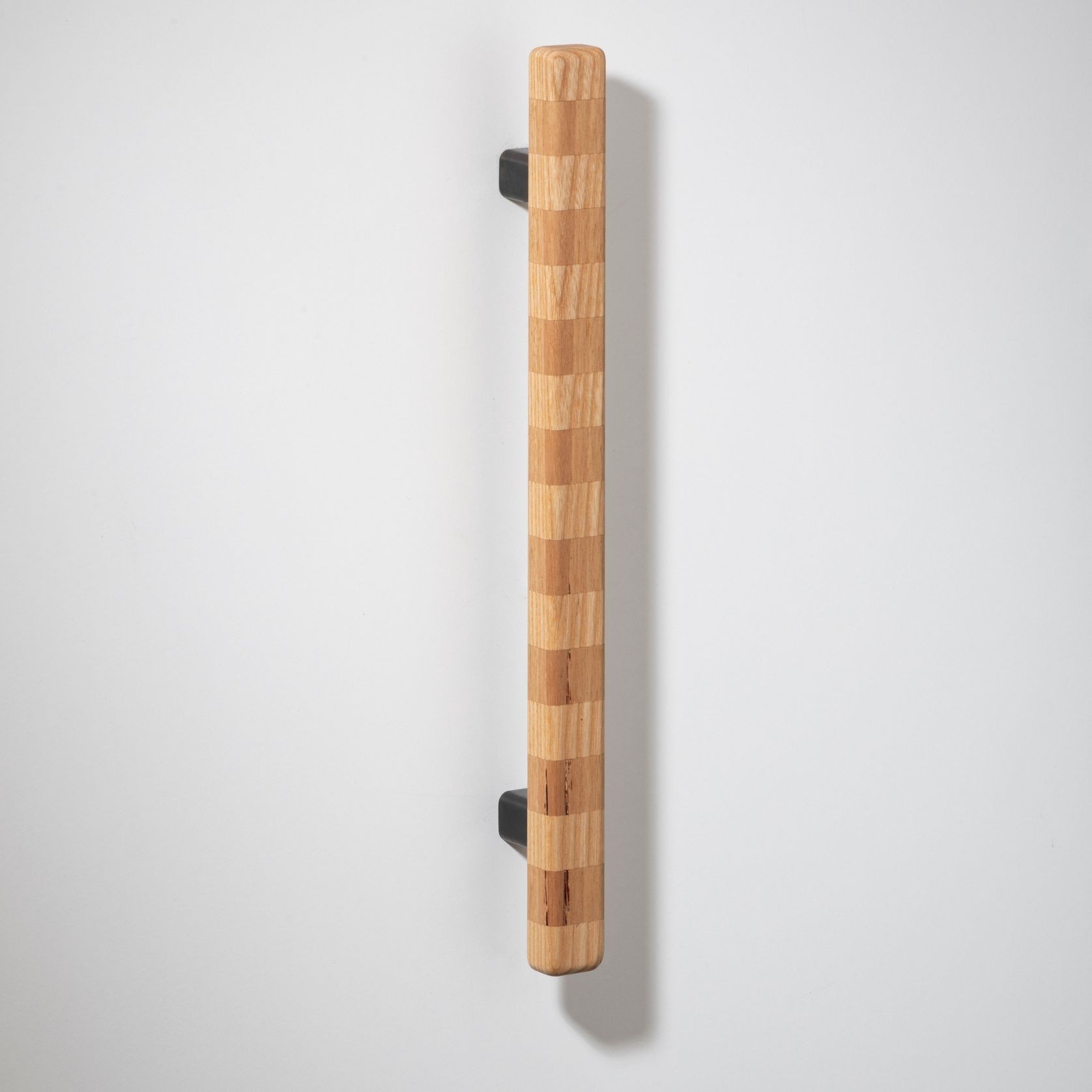 Closet Streaker Cabinet Pull Medium gallery detail image