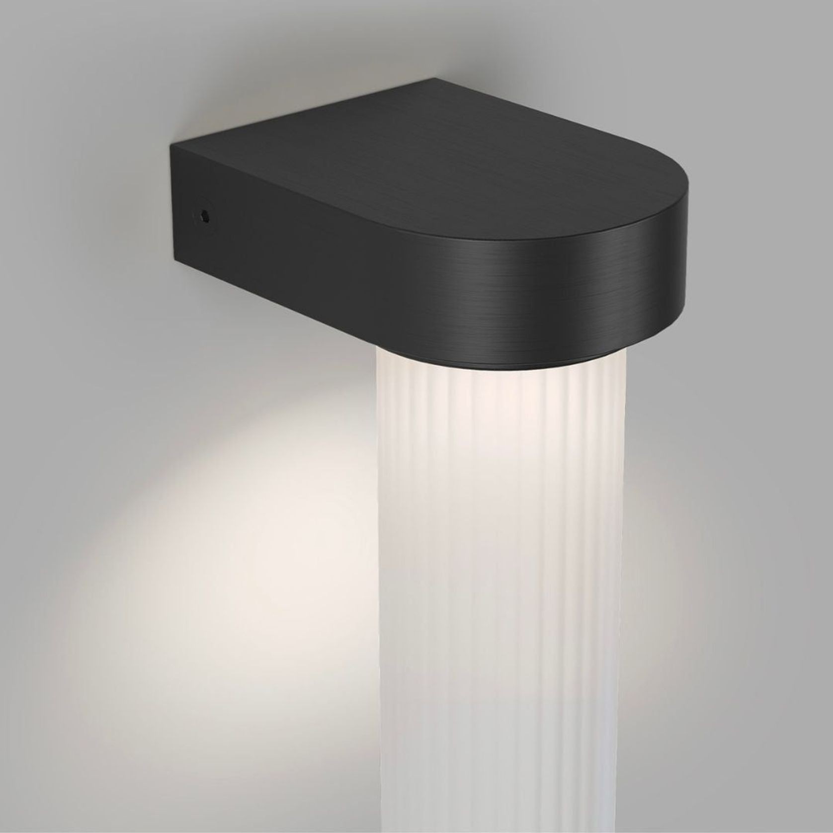 Edge Wall Light gallery detail image