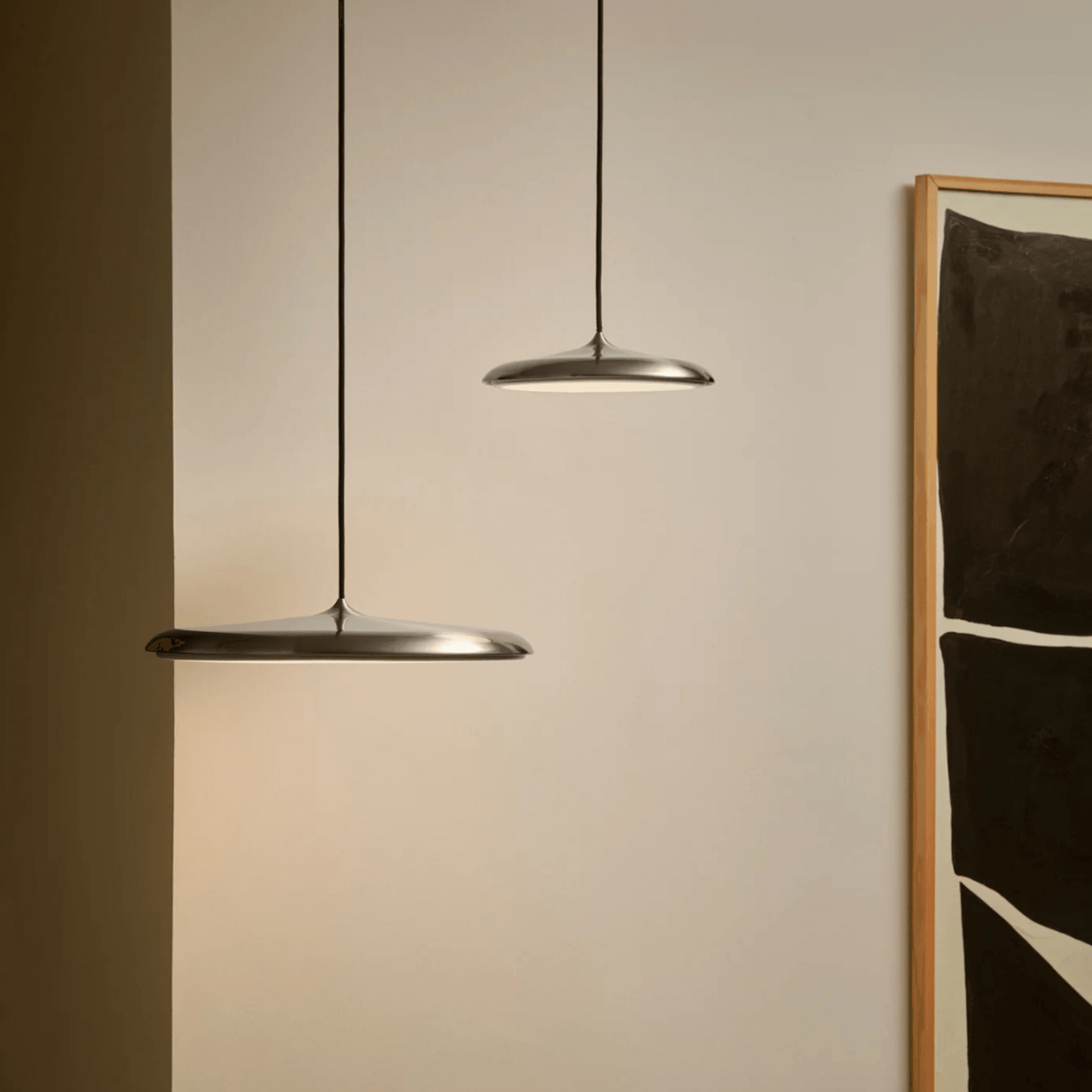 Artist 40 Pendant gallery detail image