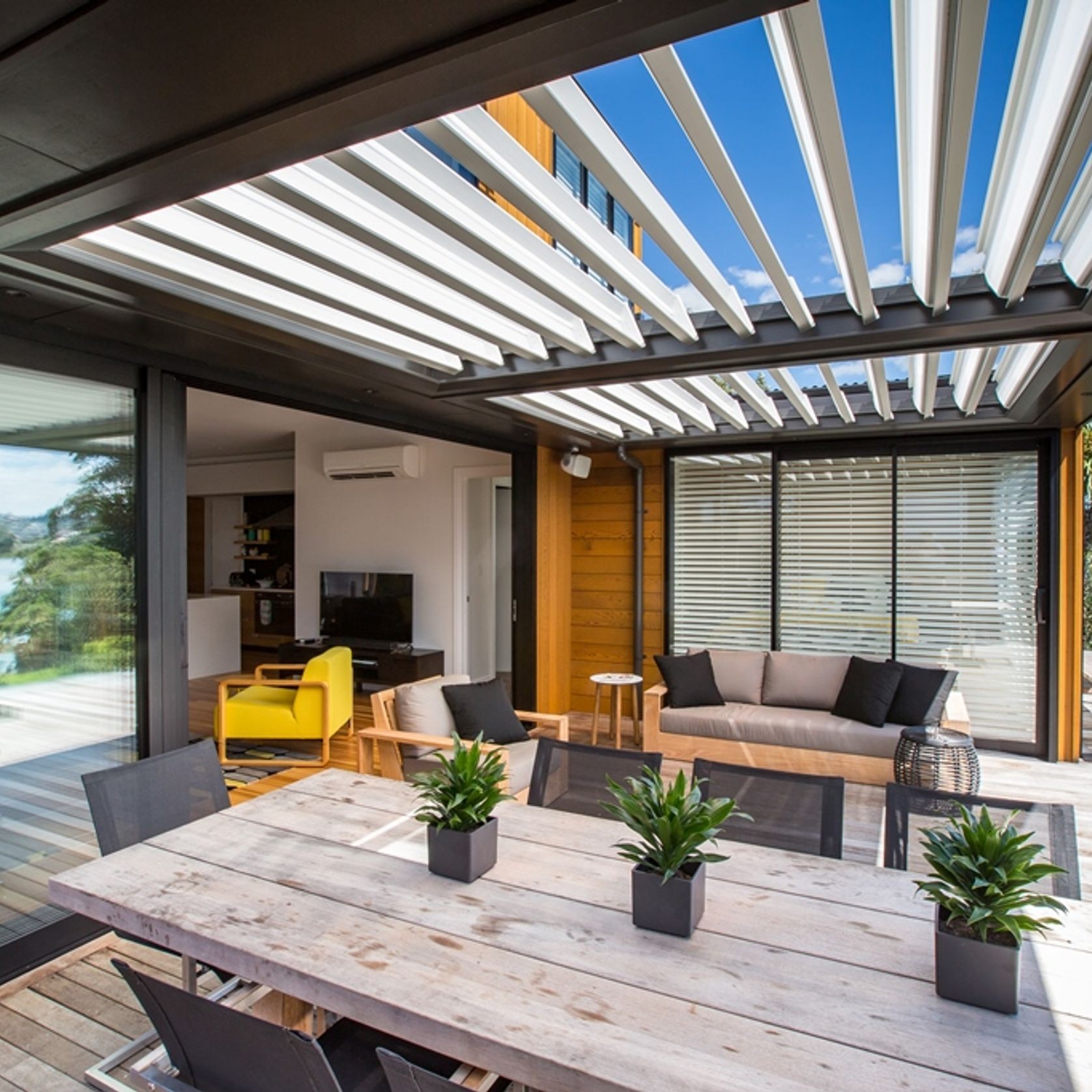 270 Translucent Opening Roof gallery detail image