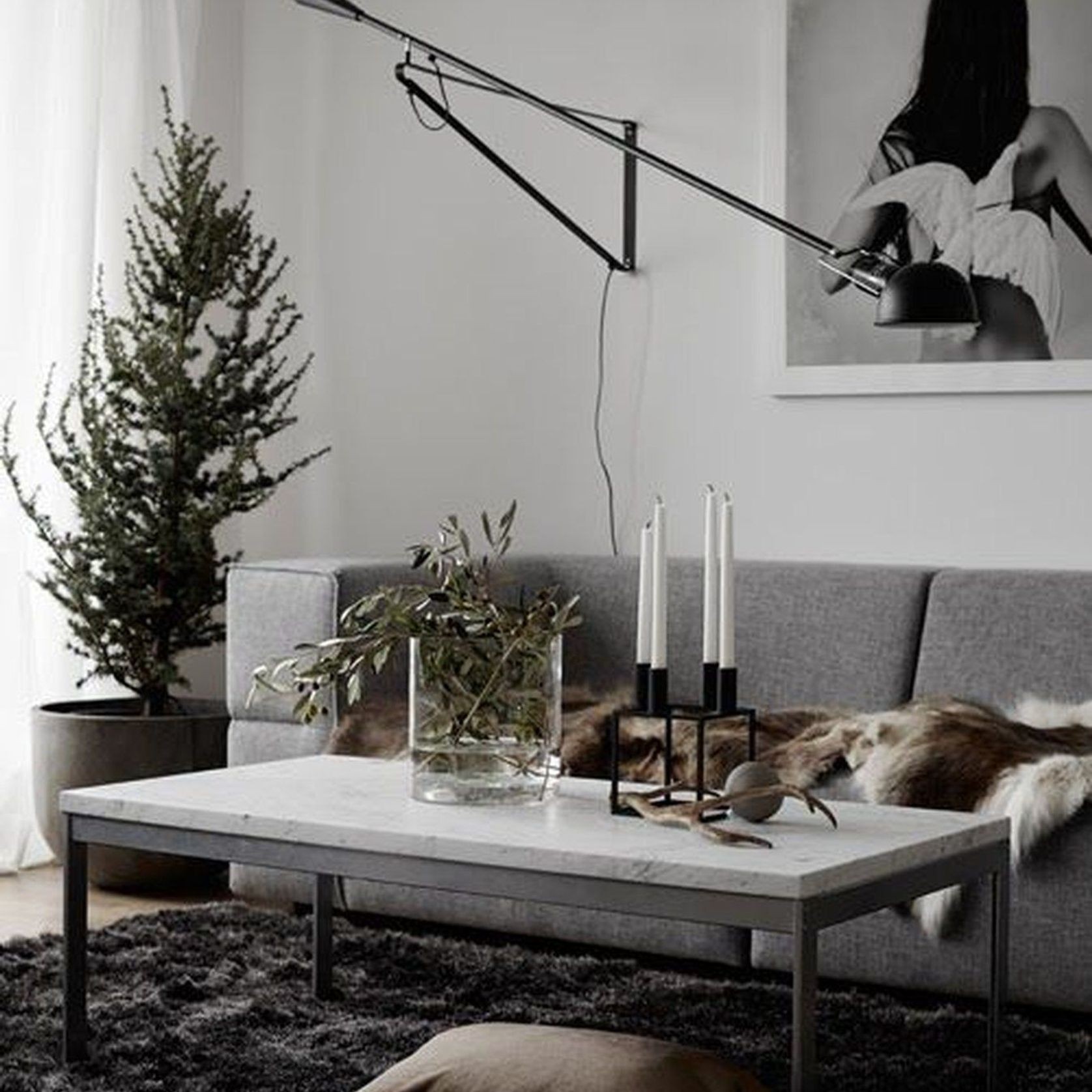 265 Wall light gallery detail image