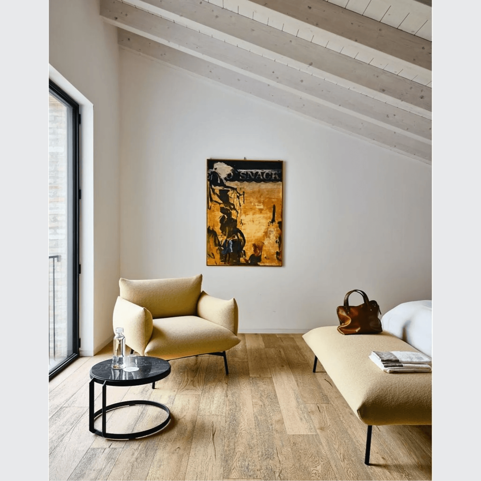 Area Armchair gallery detail image