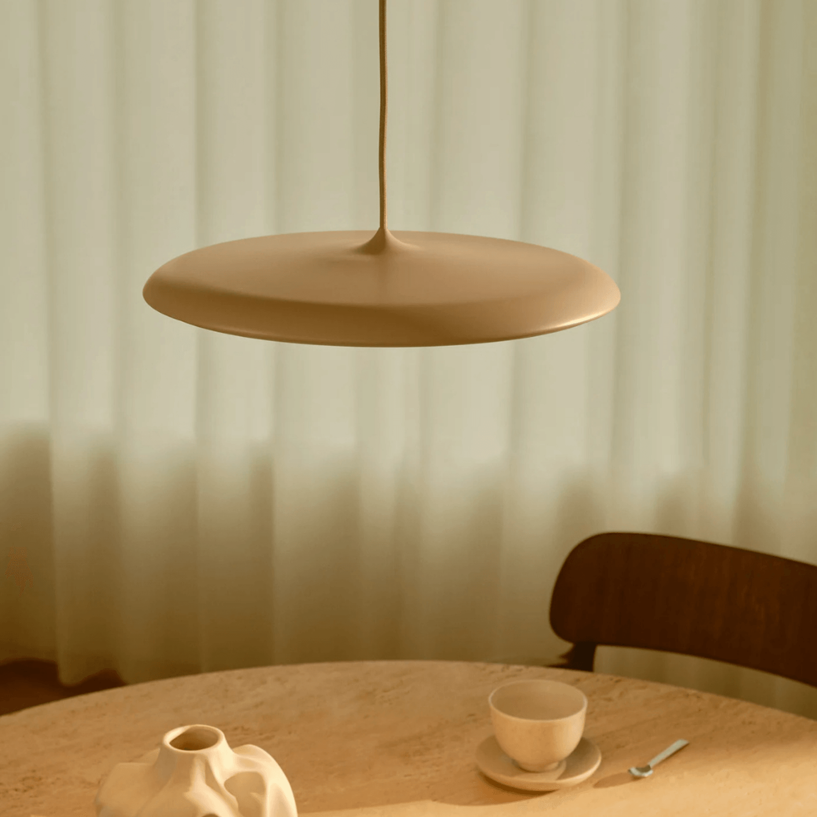 Artist 40 Pendant gallery detail image