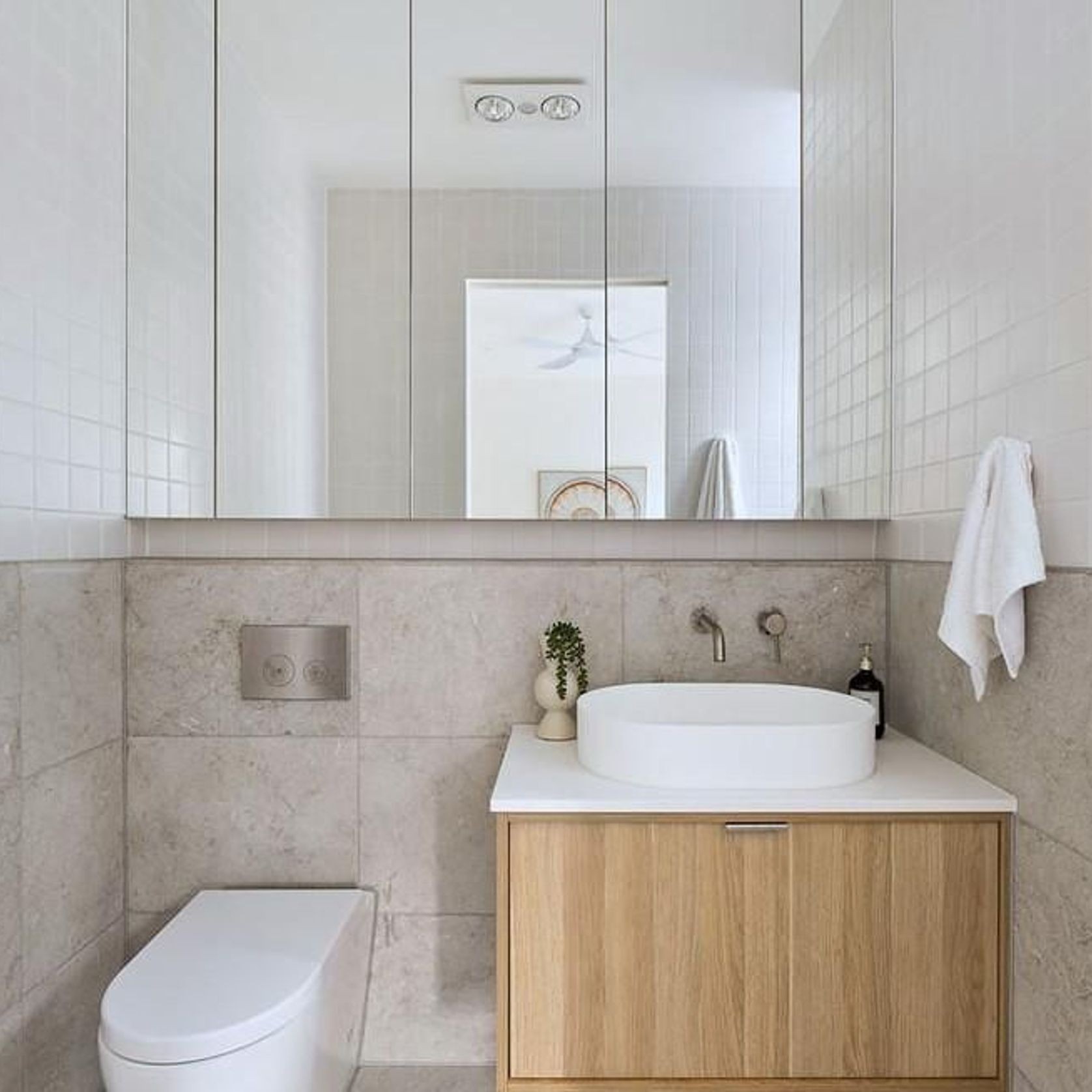 12mm Olive Limestone Tiles - Sandblasted gallery detail image